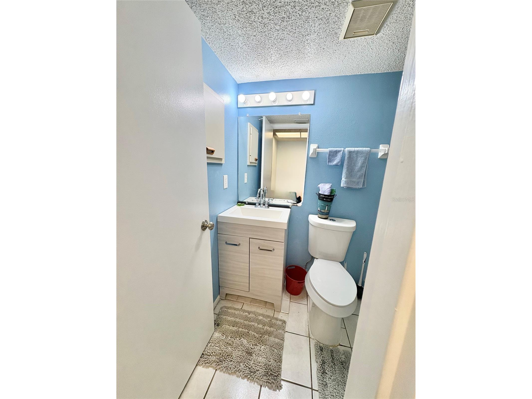3064 Lake Bayshore Drive #115 Bradenton FL 34205 A4679290 image55