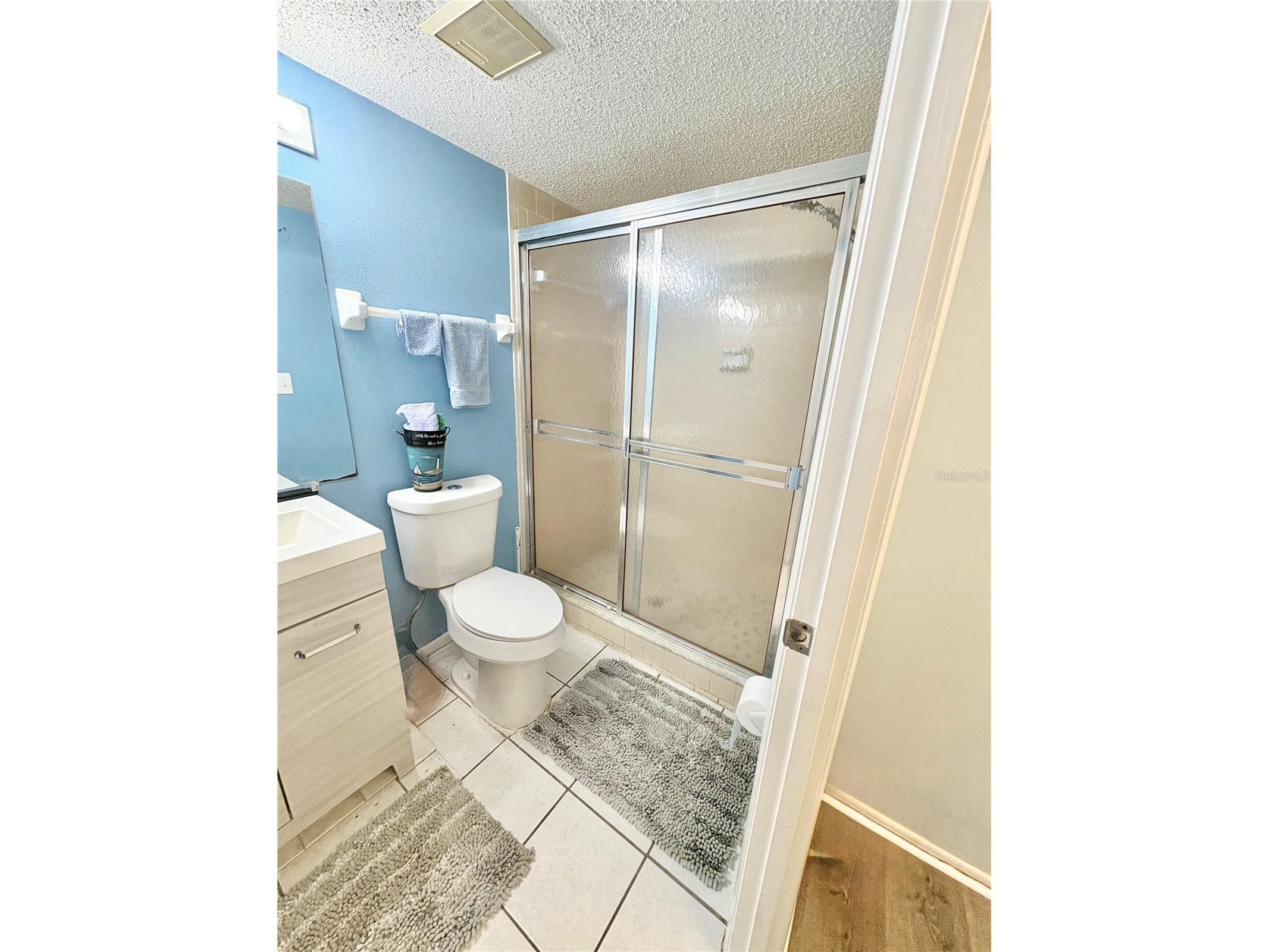 3064 Lake Bayshore Drive #115 Bradenton FL 34205 A4679290 image56
