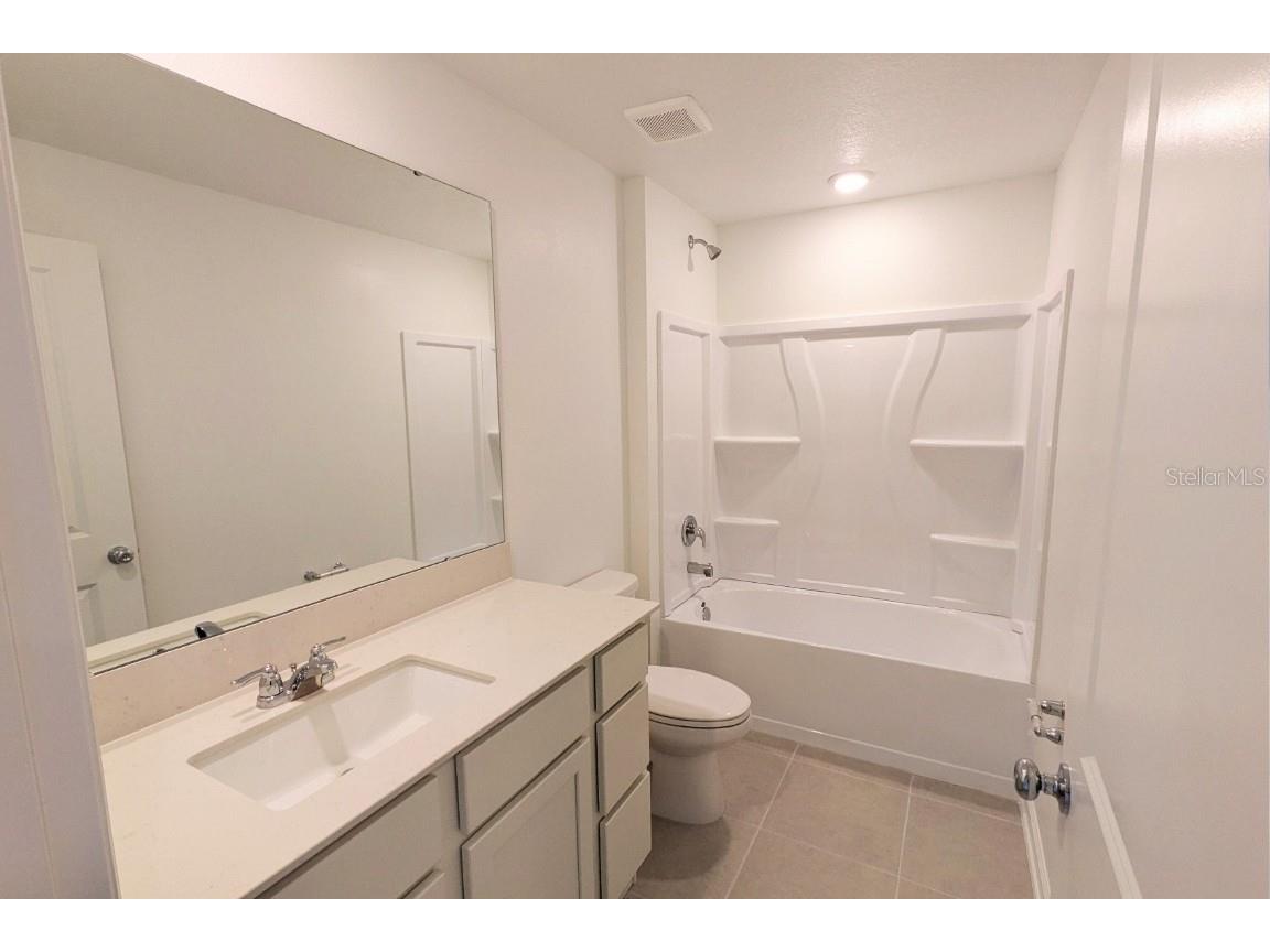 3064 Totem Road Eagle Lake FL 33839 OK225793 image13