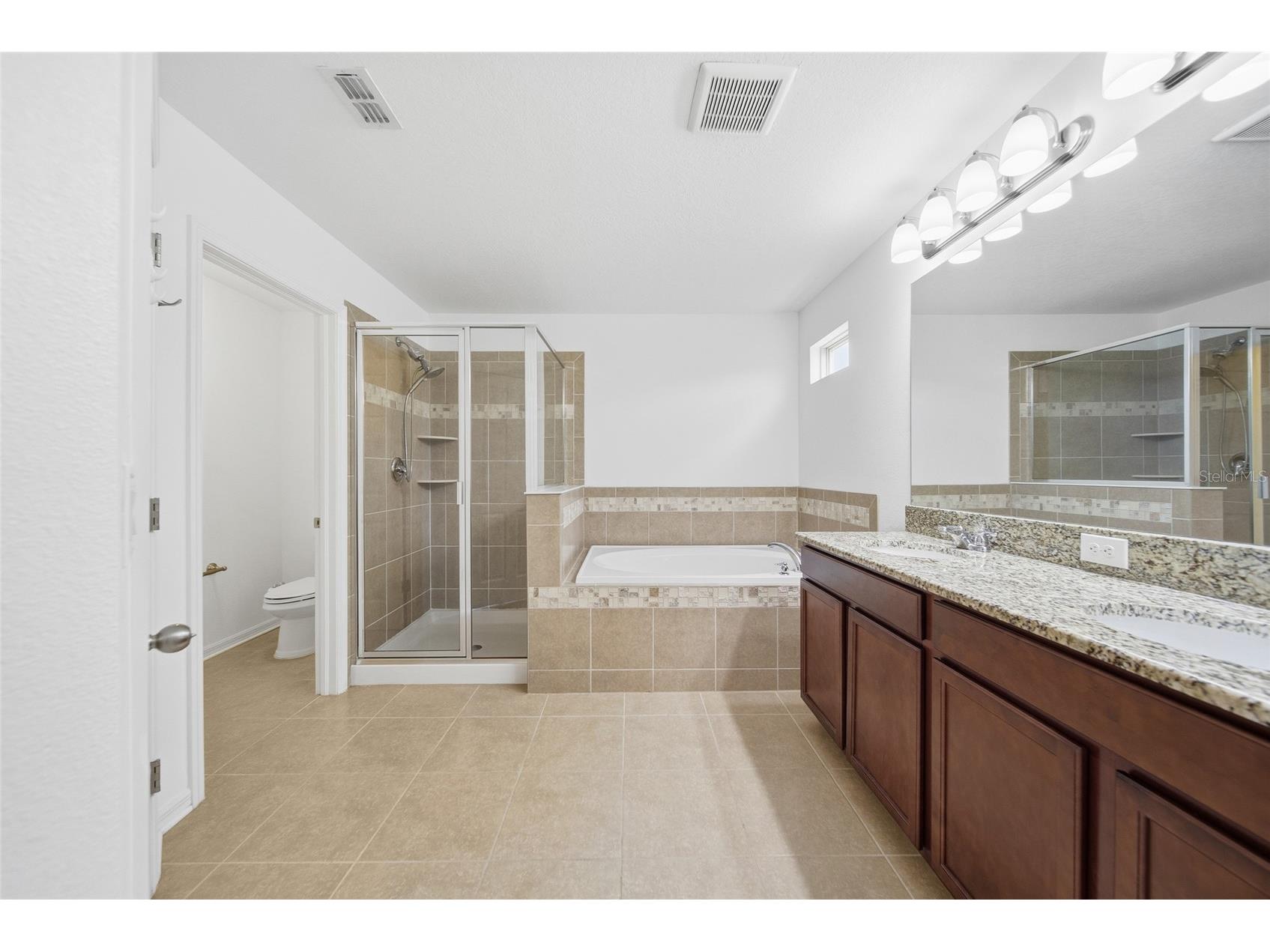 30643 Walker Cup Place Wesley Chapel FL 33543 TB8520235 image14