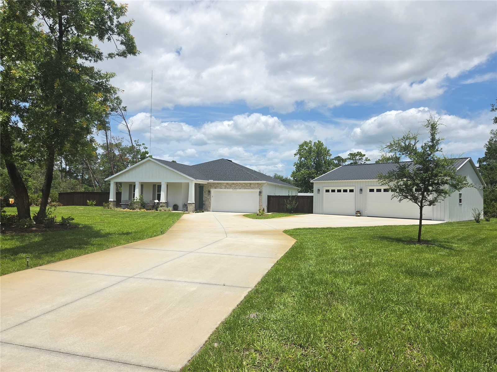 30658 East Bluebell Ave Eustis FL 32736 - LAKE NORRIS G5113176 image1