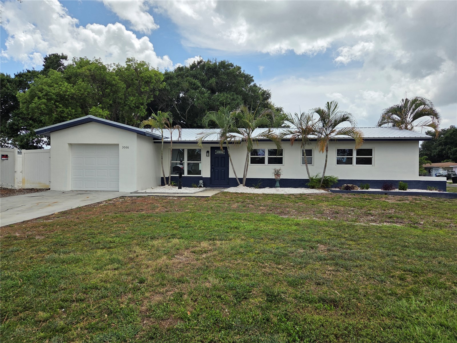 3066 66th Way N Saint Petersburg FL 33710 TB8527855 image1