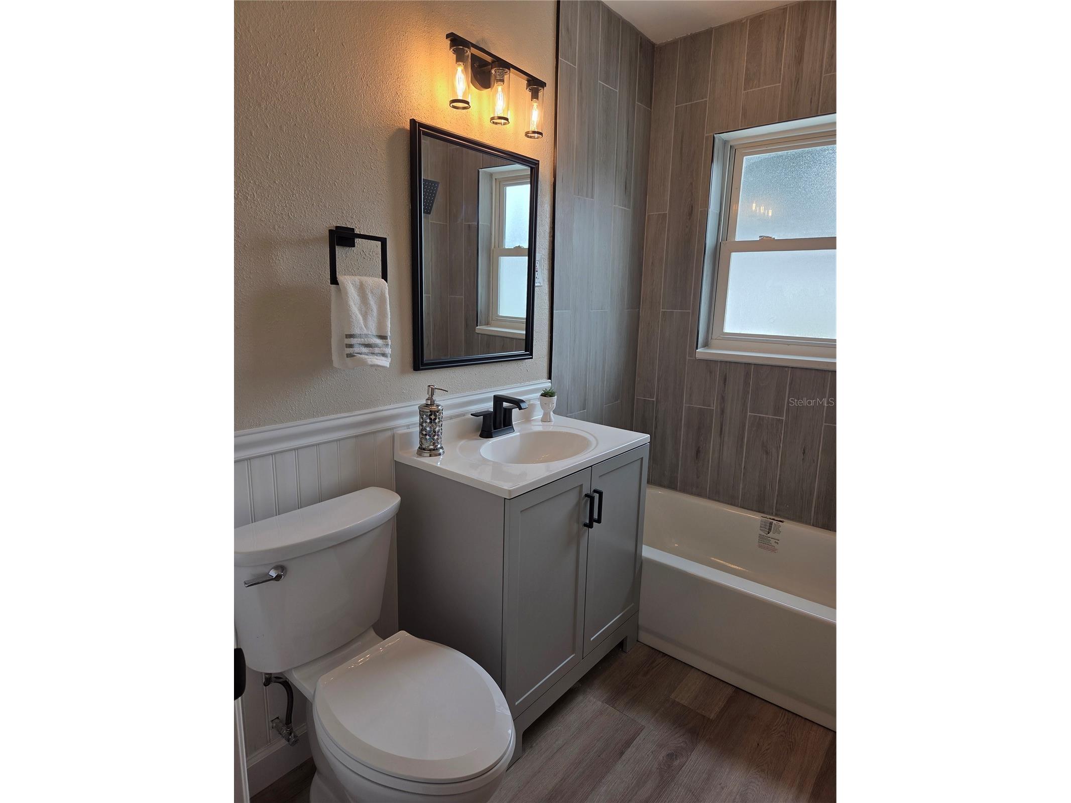 3066 66th Way N Saint Petersburg FL 33710 TB8527855 image10