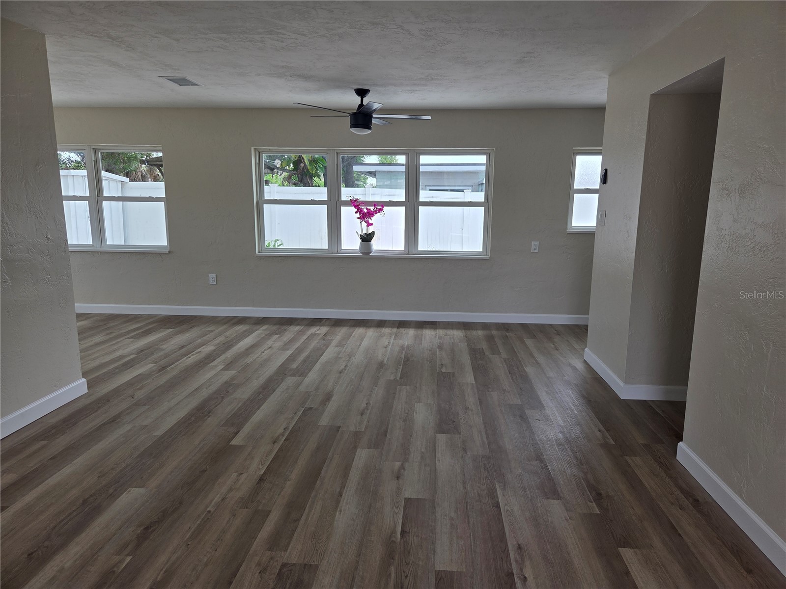 3066 66th Way N Saint Petersburg FL 33710 TB8527855 image6
