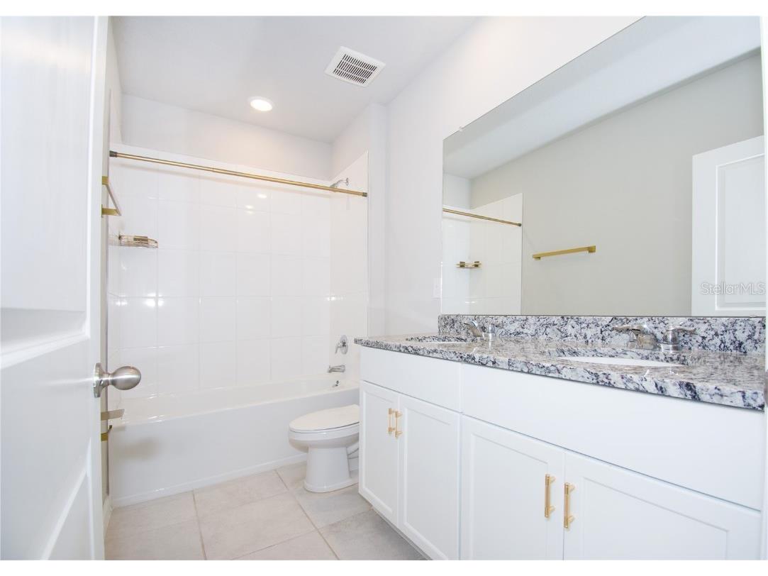 3067 Forrest Plum Court Zephyrhills FL 33540 TB8446669 image10