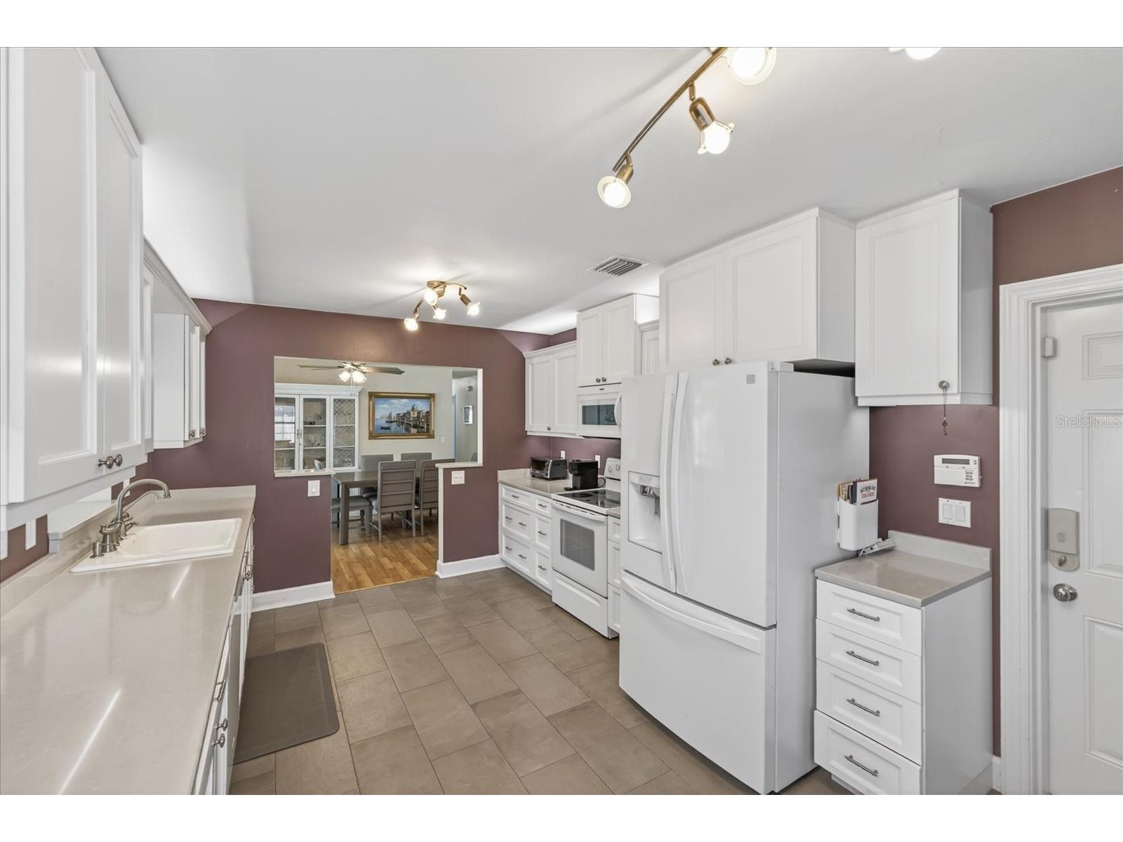 3067 Kapok Kove Drive Clearwater FL 33759 TB8499142 image11