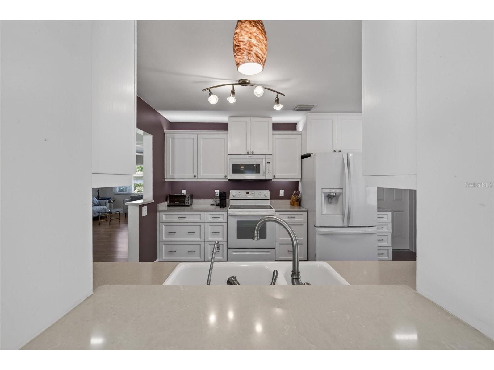 3067 Kapok Kove Drive Clearwater FL 33759 TB8499142 image13