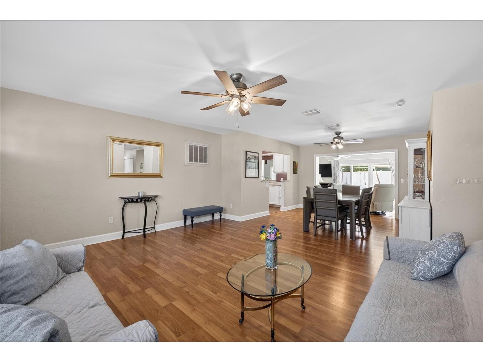 3067 Kapok Kove Drive Clearwater FL 33759 TB8499142 image5