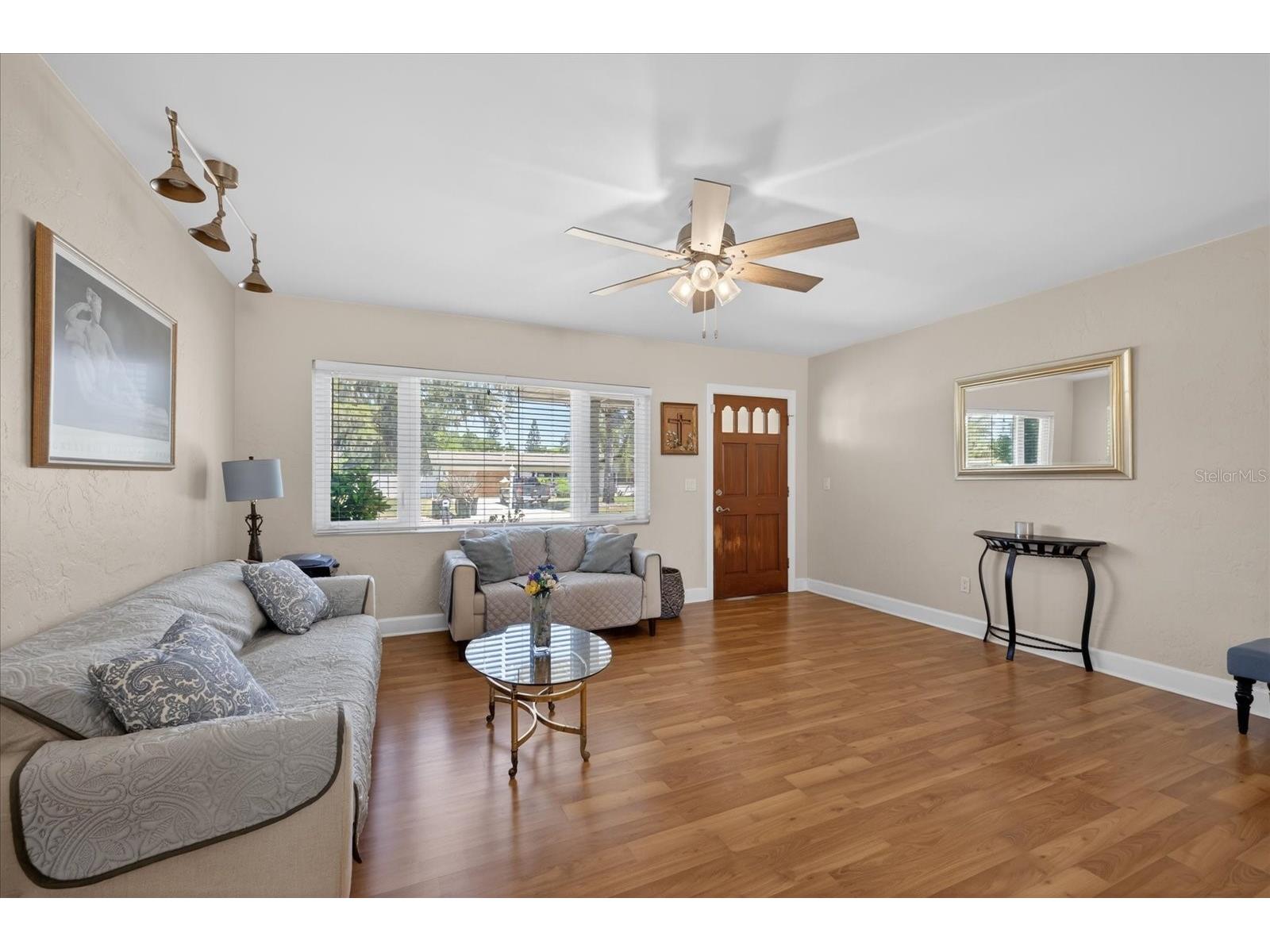 3067 Kapok Kove Drive Clearwater FL 33759 TB8499142 image6