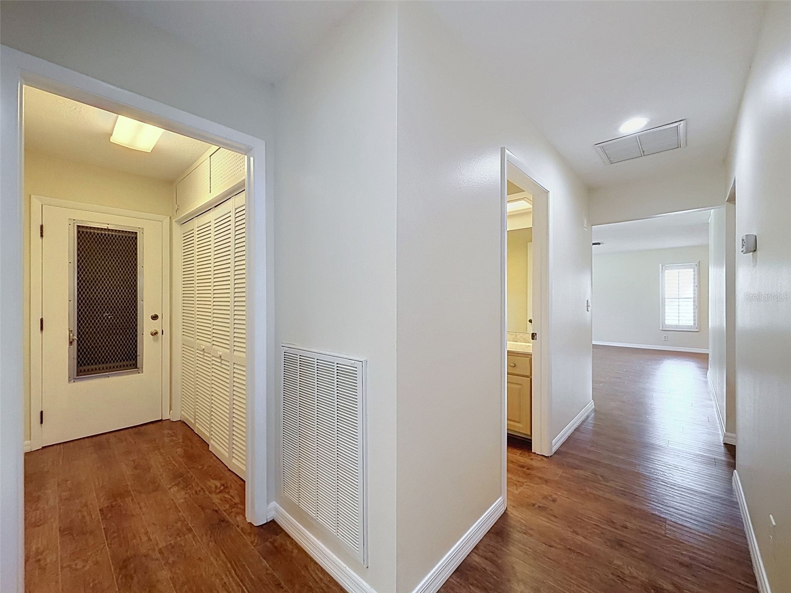 3068 E Dorchester Drive Palm Harbor FL 34684 W7887179 image25