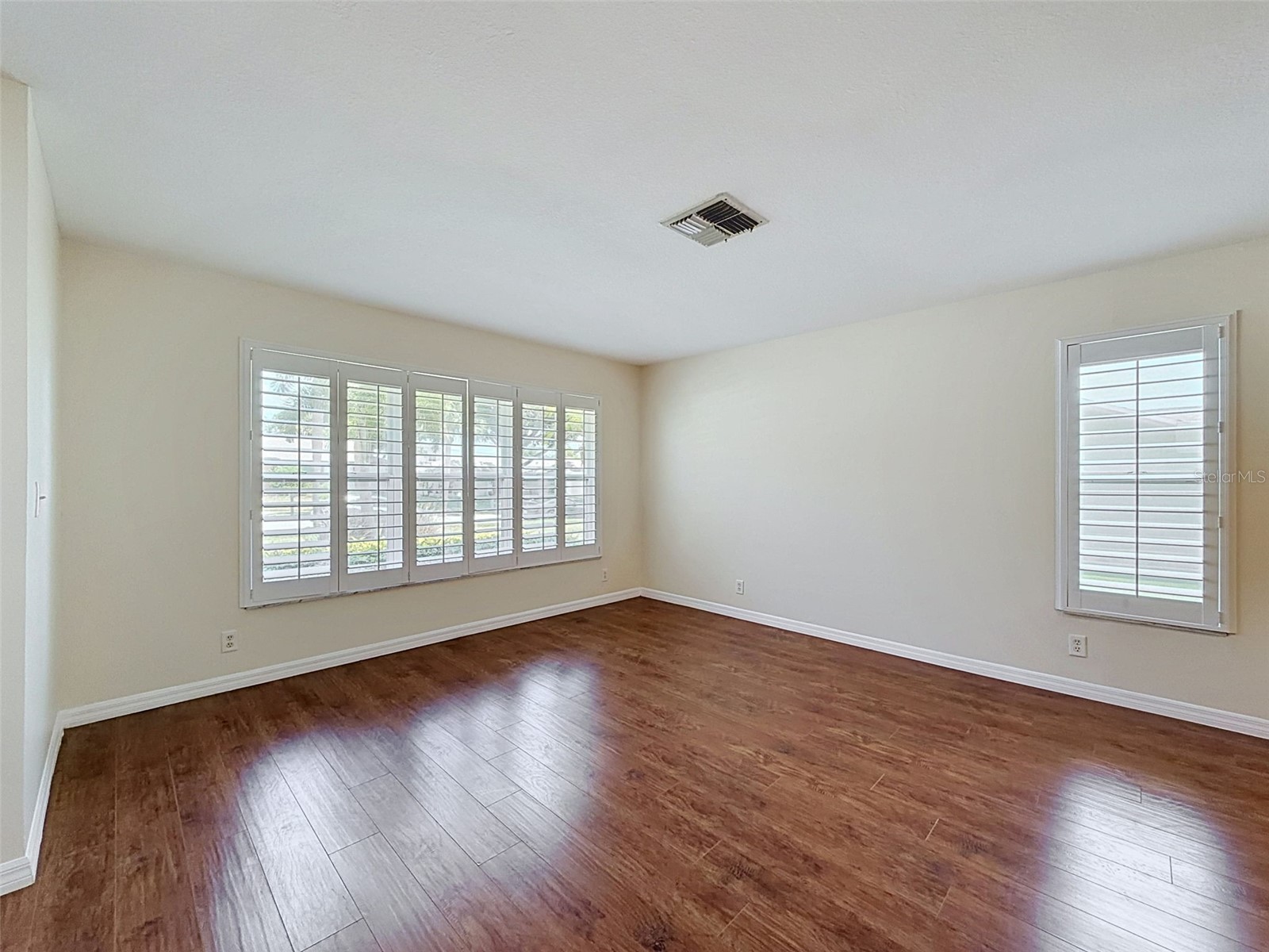 3068 E Dorchester Drive Palm Harbor FL 34684 W7887179 image4