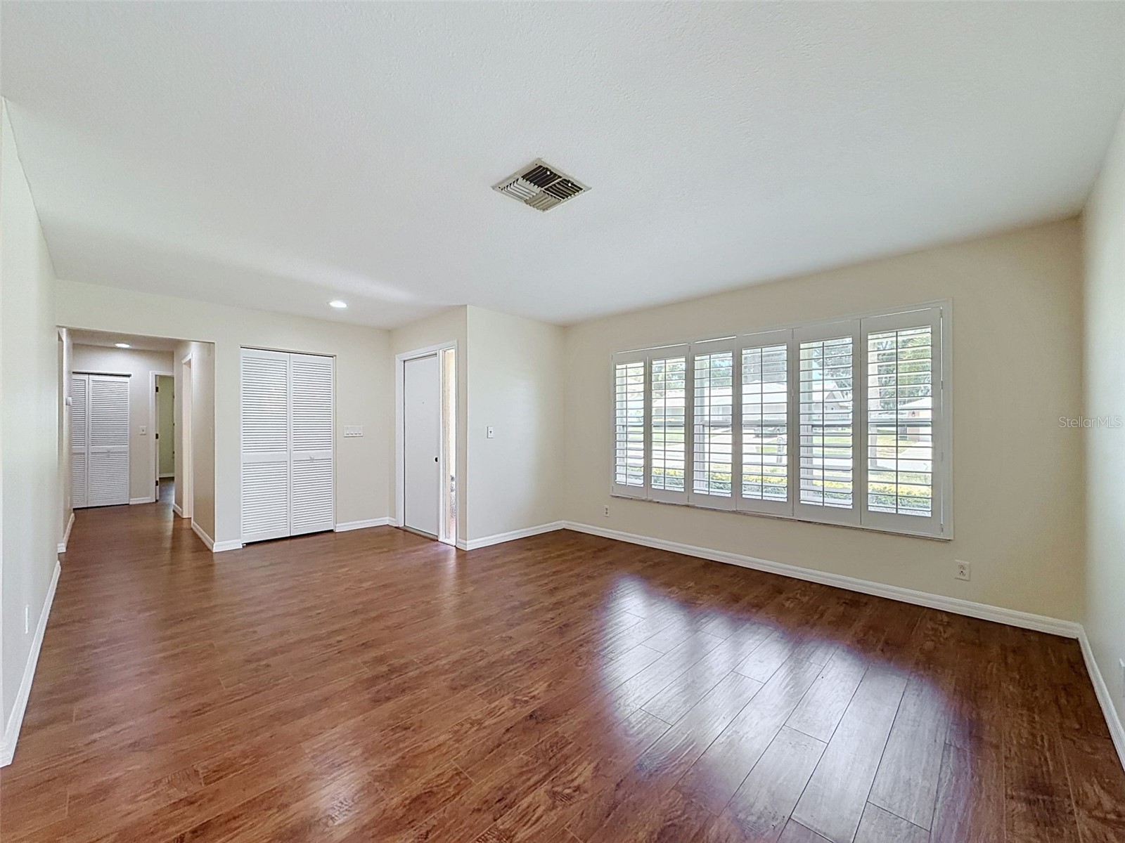 3068 E Dorchester Drive Palm Harbor FL 34684 W7887179 image7