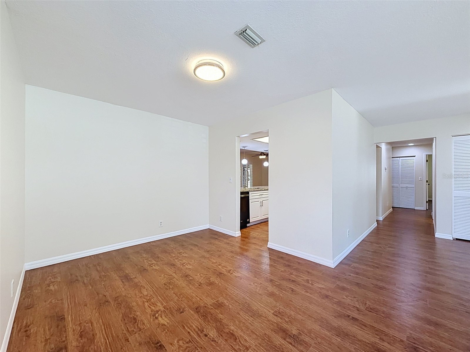 3068 E Dorchester Drive Palm Harbor FL 34684 W7887179 image9
