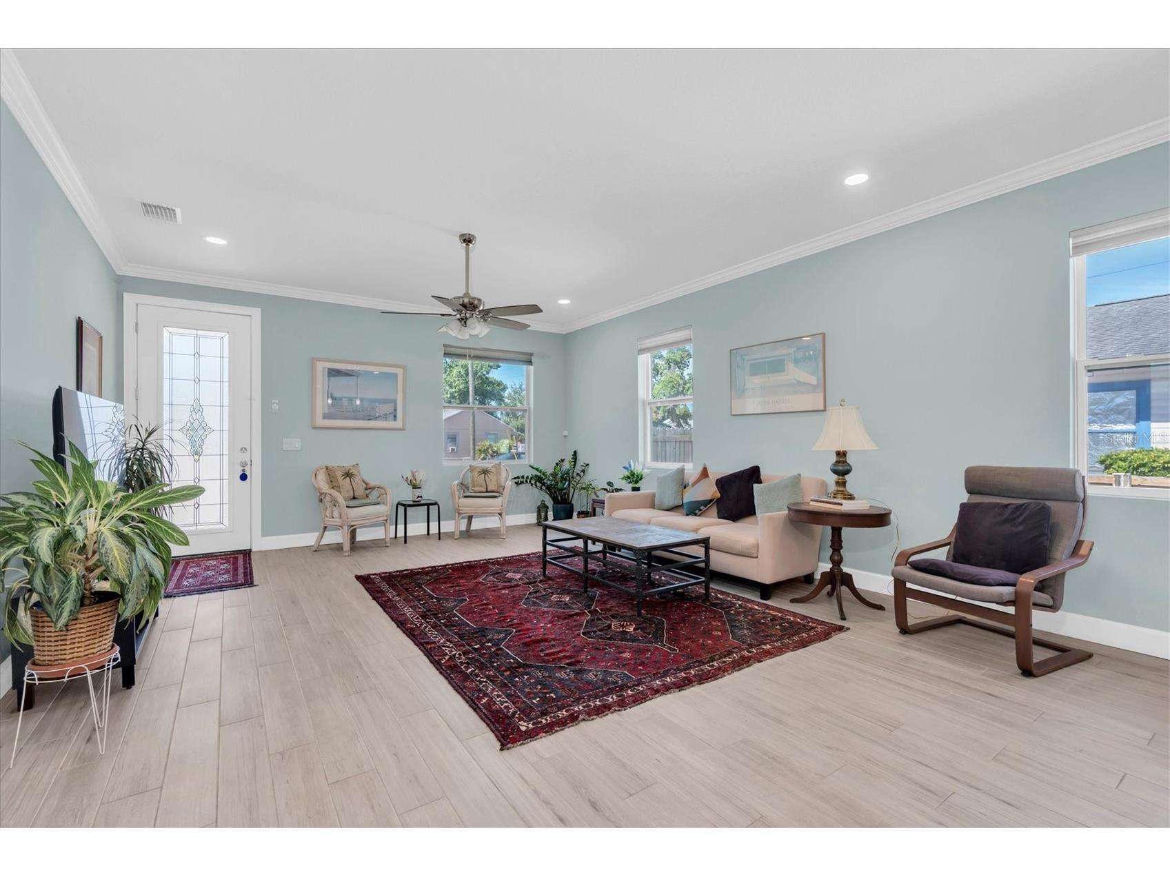 3069 19th Avenue S Saint Petersburg FL 33712 TB8516890 image3