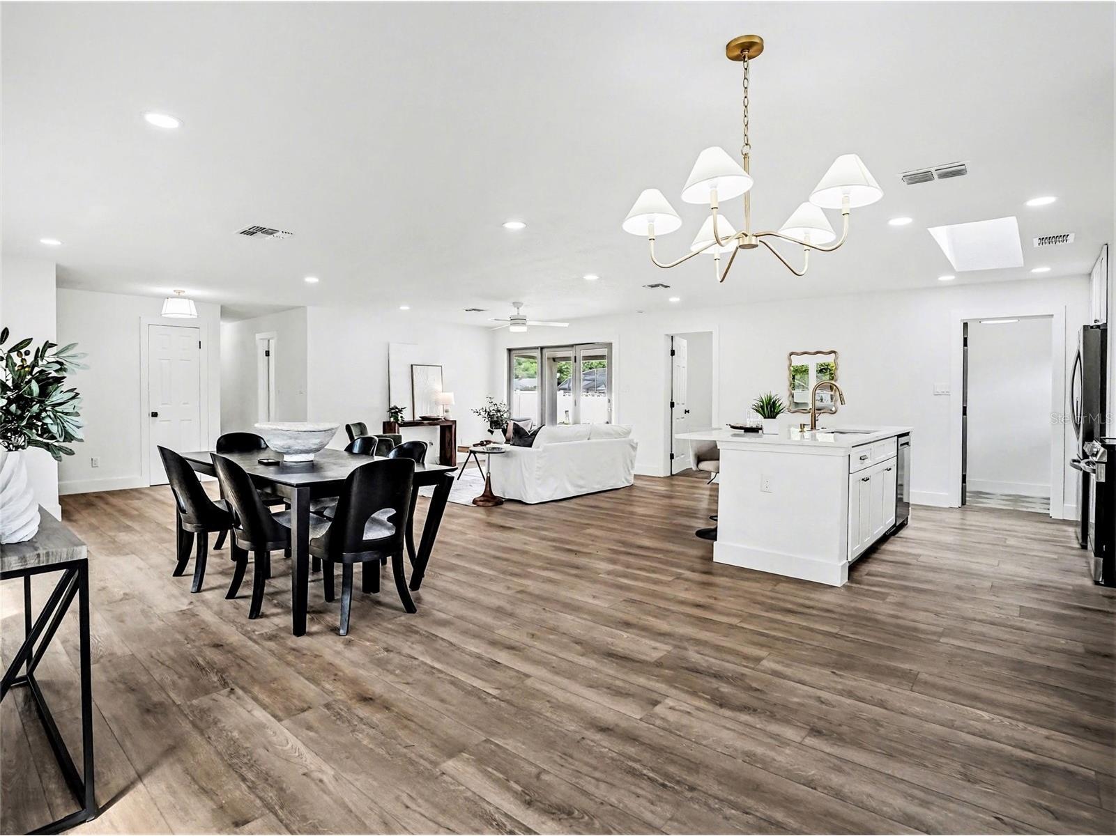 3069 Bay Tree Drive Orlando FL 32806 O6394820 image10