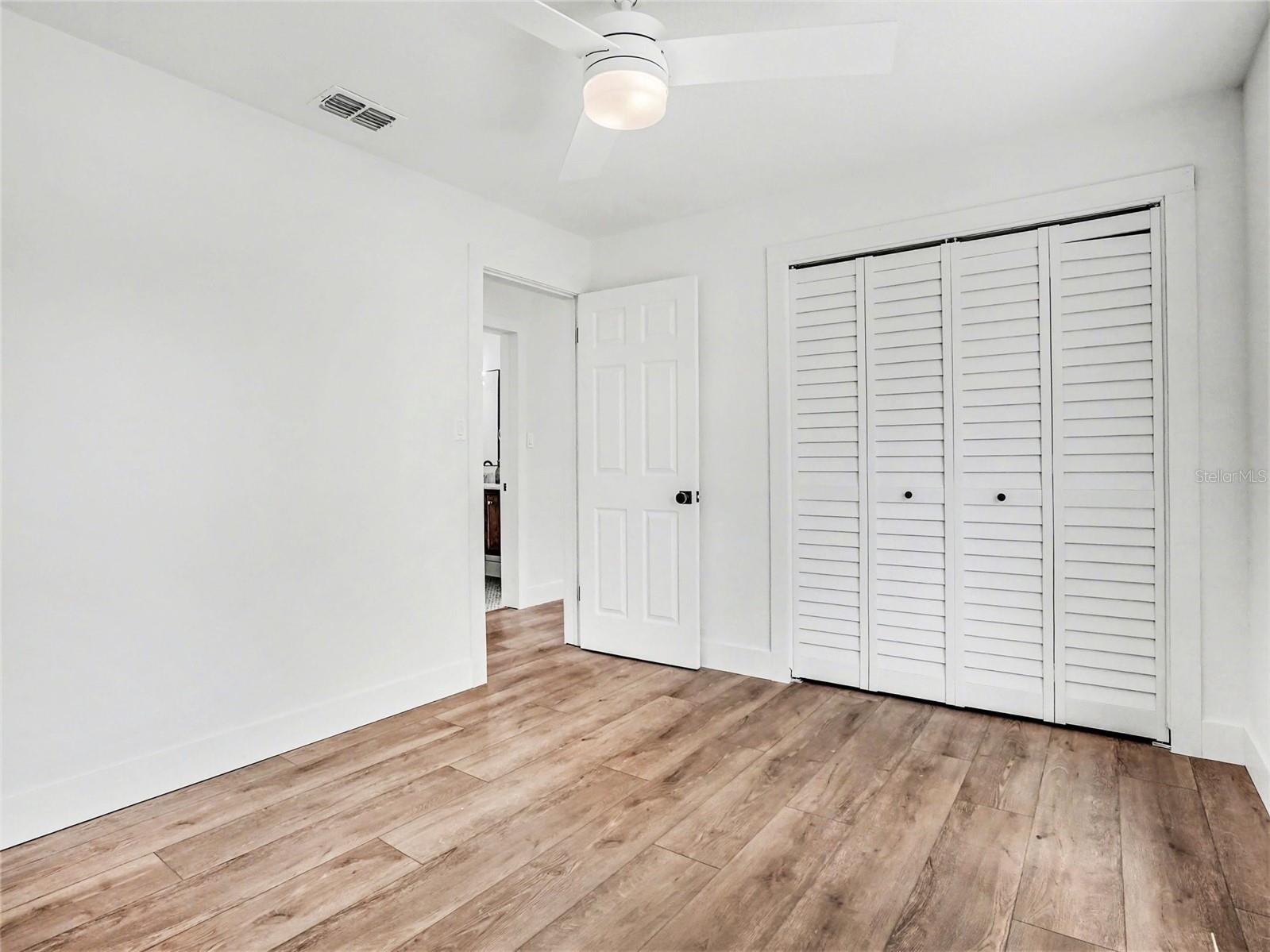 3069 Bay Tree Drive Orlando FL 32806 O6394820 image15