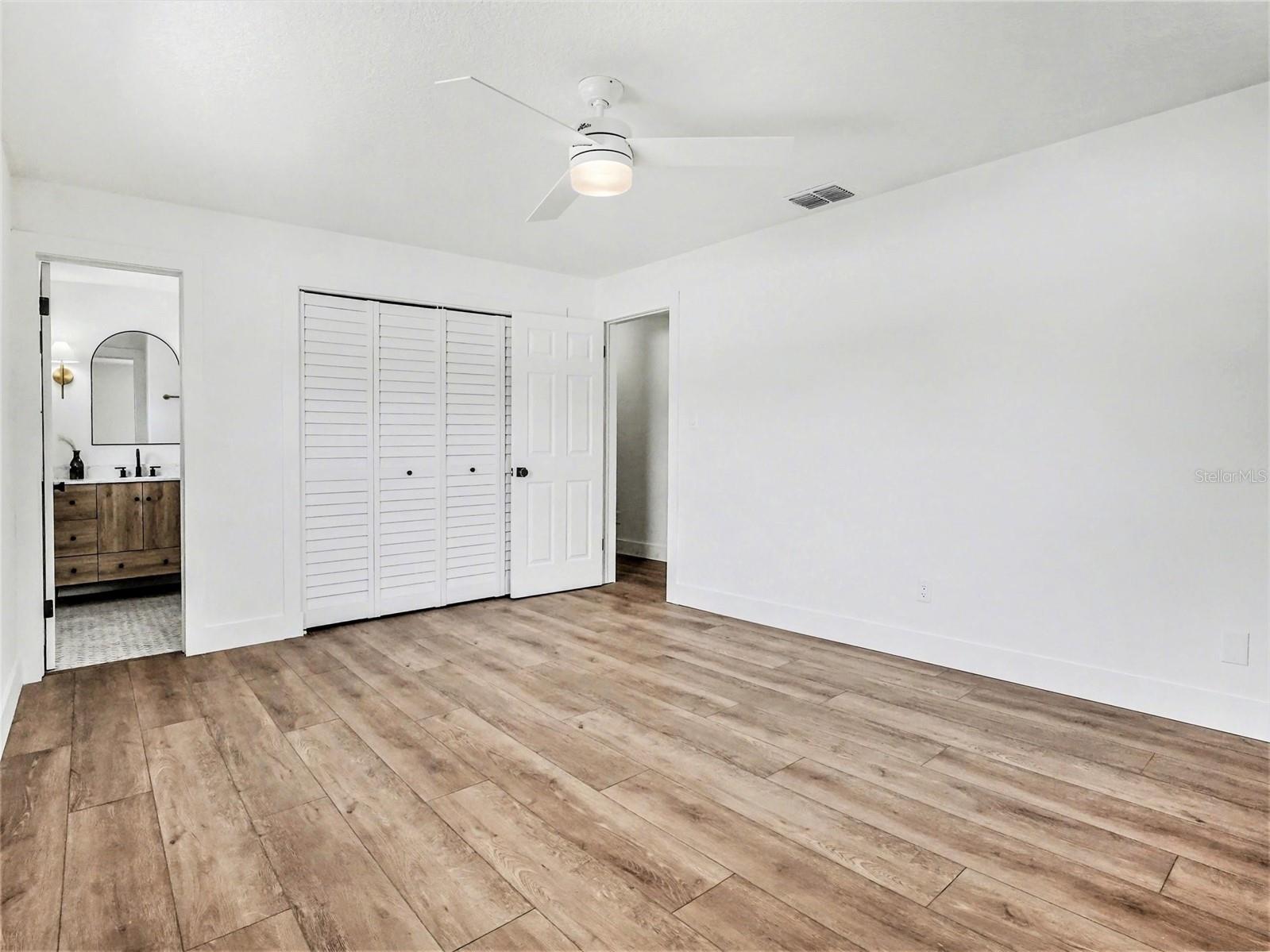 3069 Bay Tree Drive Orlando FL 32806 O6394820 image18