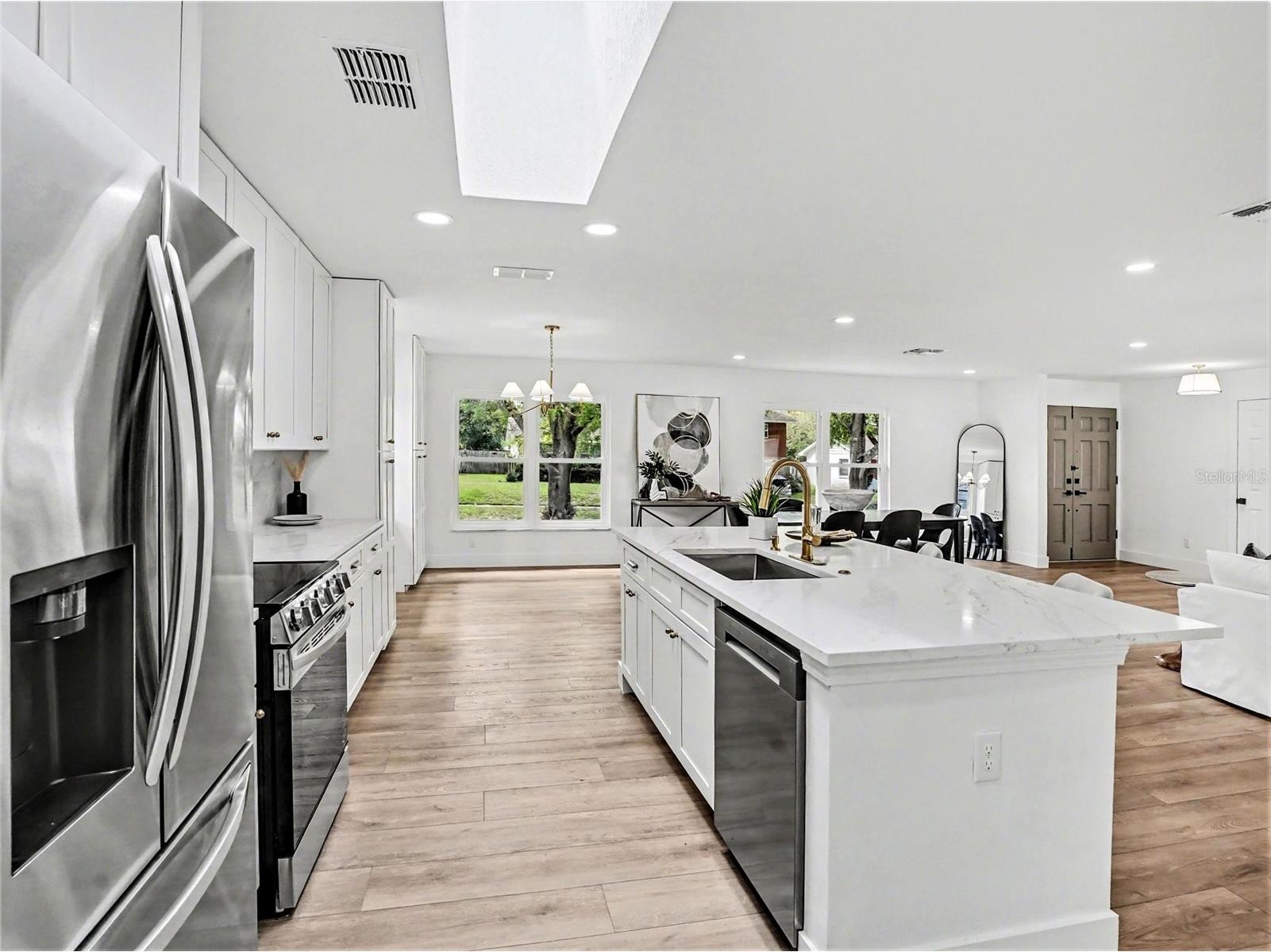 3069 Bay Tree Drive Orlando FL 32806 O6394820 image8