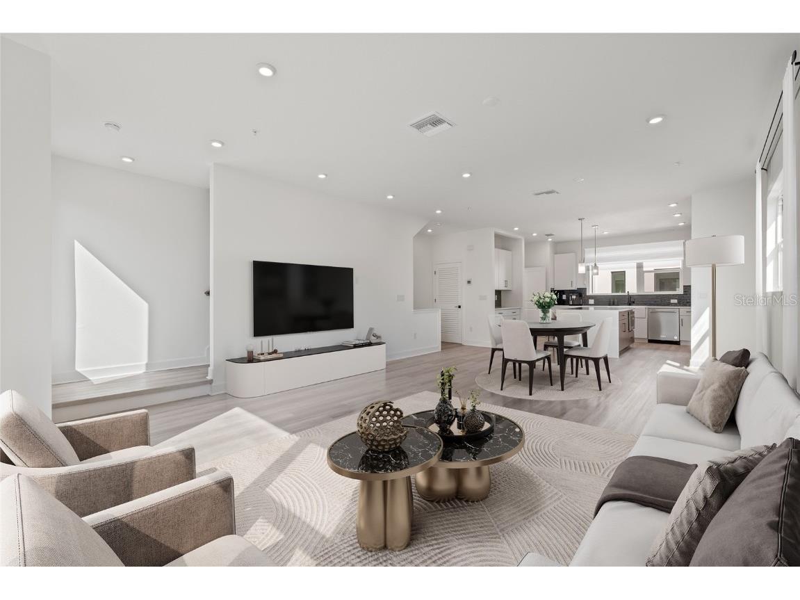 307 15th Street N Saint Petersburg FL 33705 TB8451688 image23