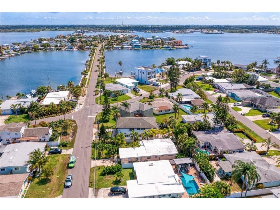 307 161st Avenue Redington Beach FL 33708 O6398521 image3
