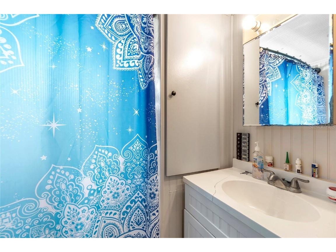 307 52nd Avenue Drive W Bradenton FL 34207 A4670966 image10