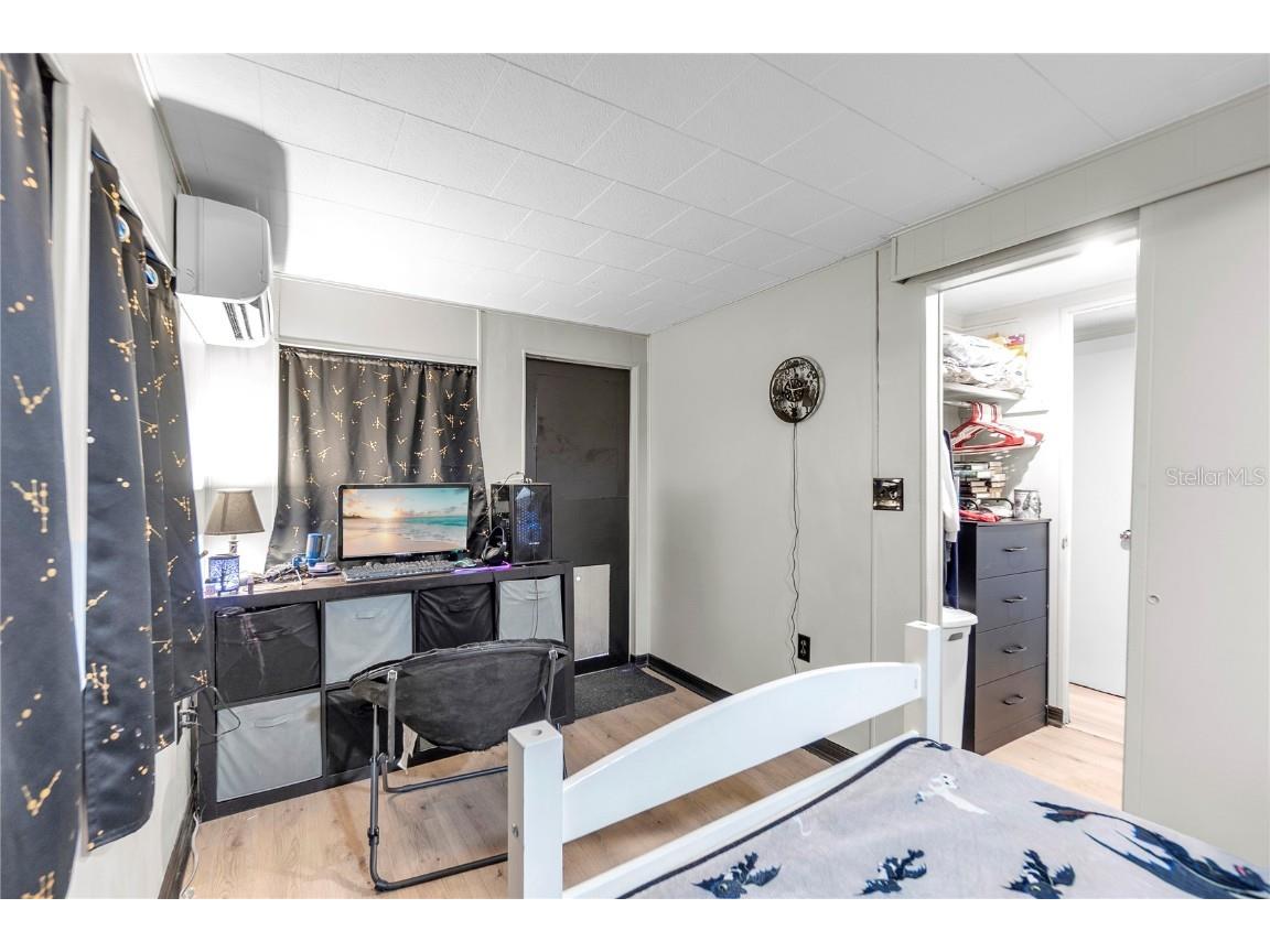 307 52nd Avenue Drive W Bradenton FL 34207 A4670966 image15