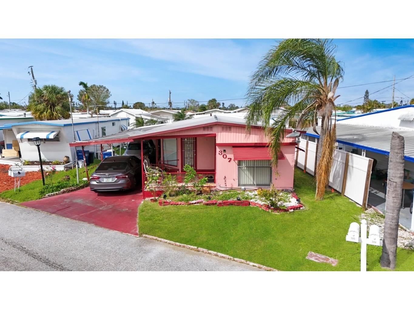 307 52nd Avenue Plaza W Bradenton FL 34207 A4630167 image1