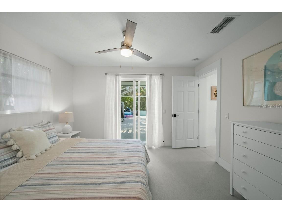 307 57th Street Holmes Beach FL 34217 A4659537 image11