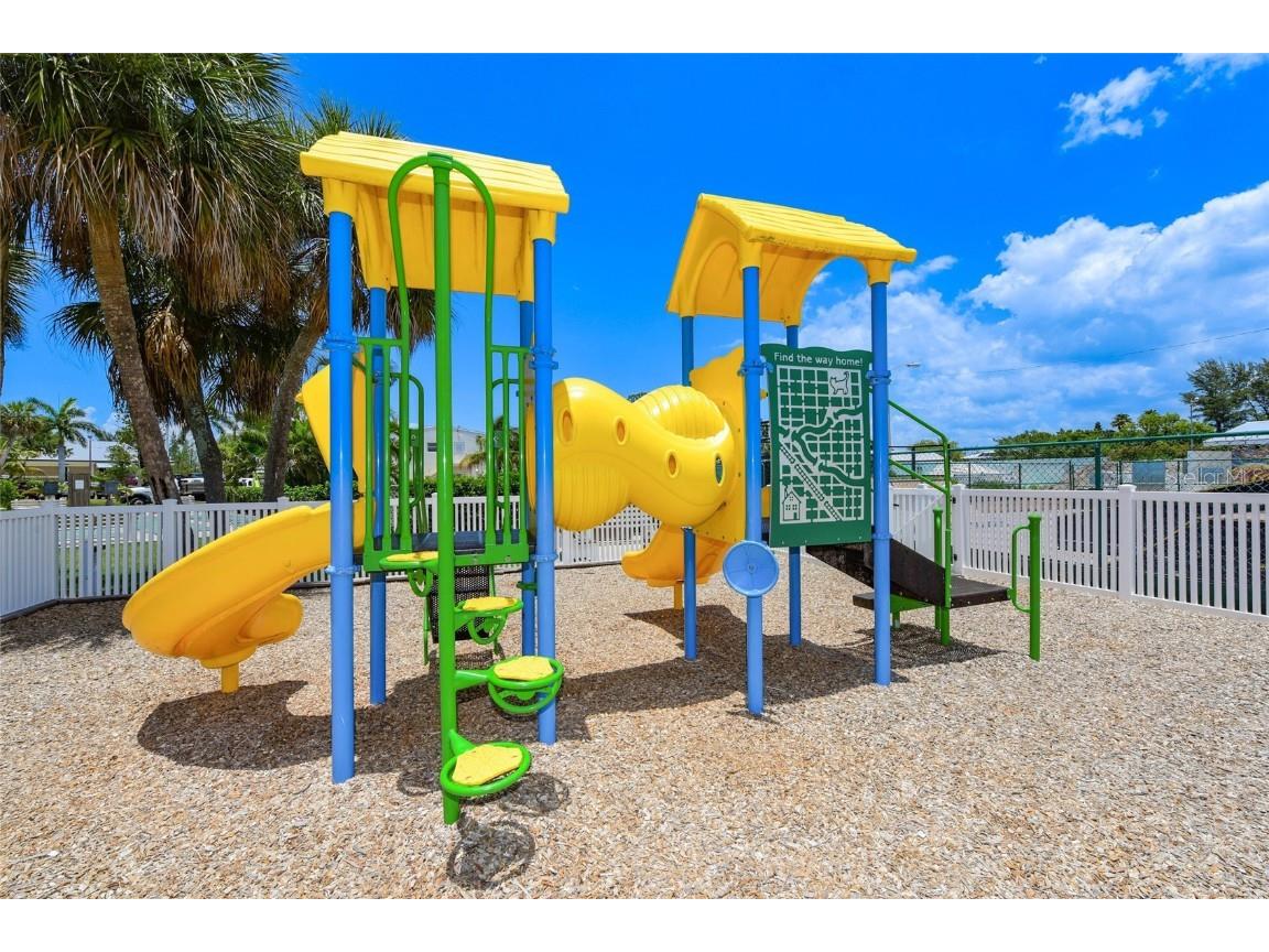 307 57th Street Holmes Beach FL 34217 A4659537 image33