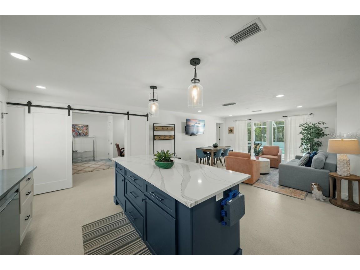 307 57th Street Holmes Beach FL 34217 A4659537 image5