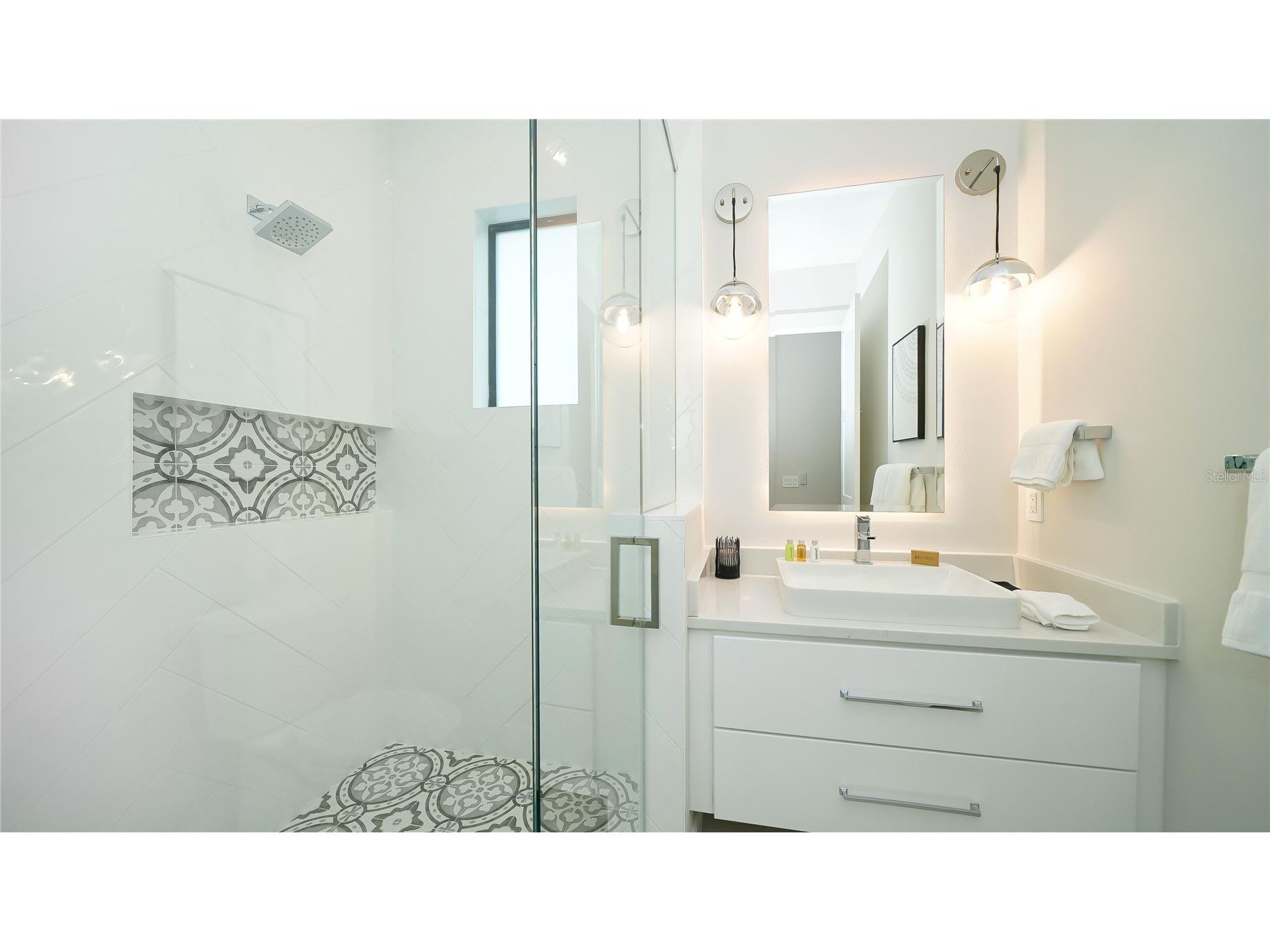307 62nd Street Holmes Beach FL 34217 TB8482085 image27