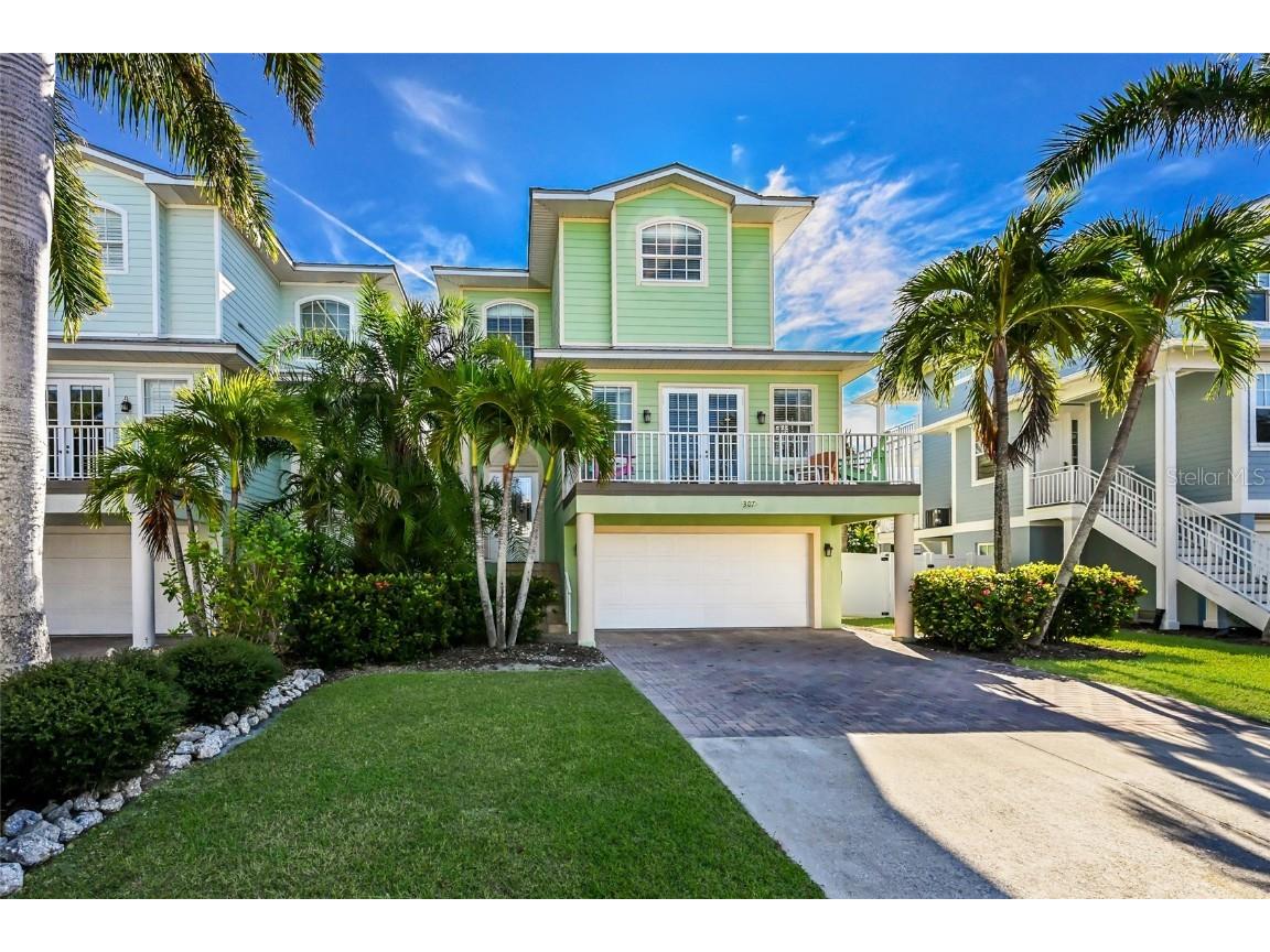 307 64th Street Holmes Beach FL 34217 A4673866 image1