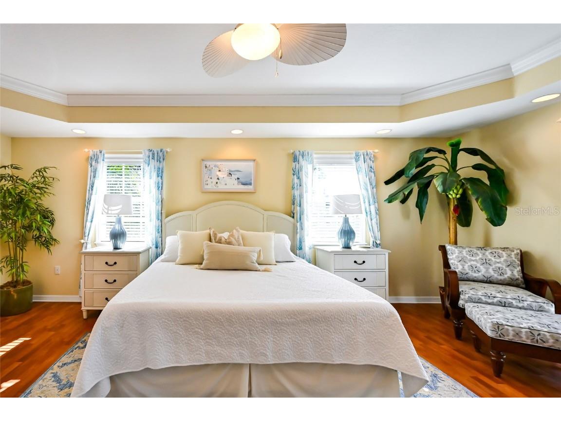 307 64th Street Holmes Beach FL 34217 A4673866 image18