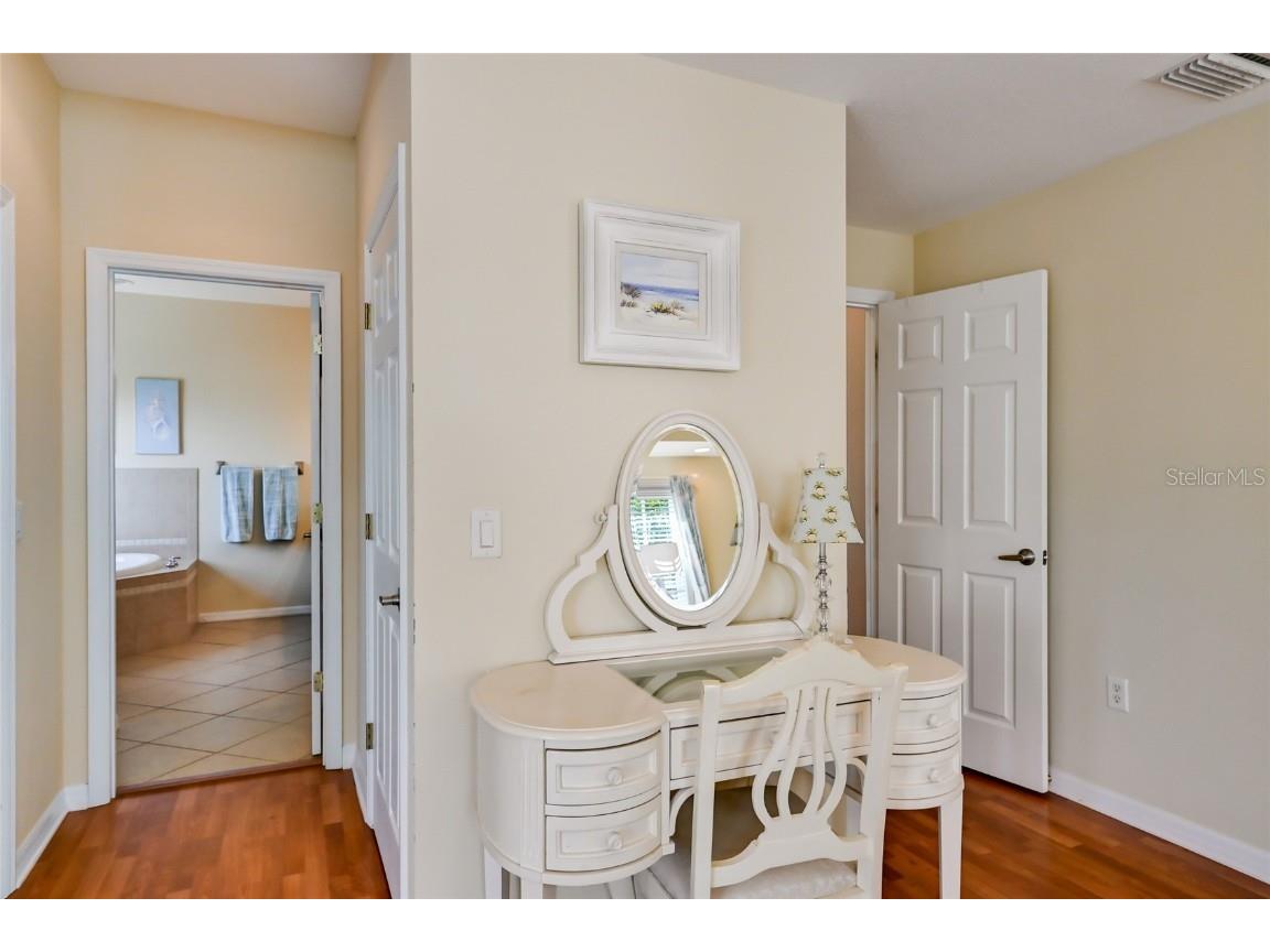 307 64th Street Holmes Beach FL 34217 A4673866 image20