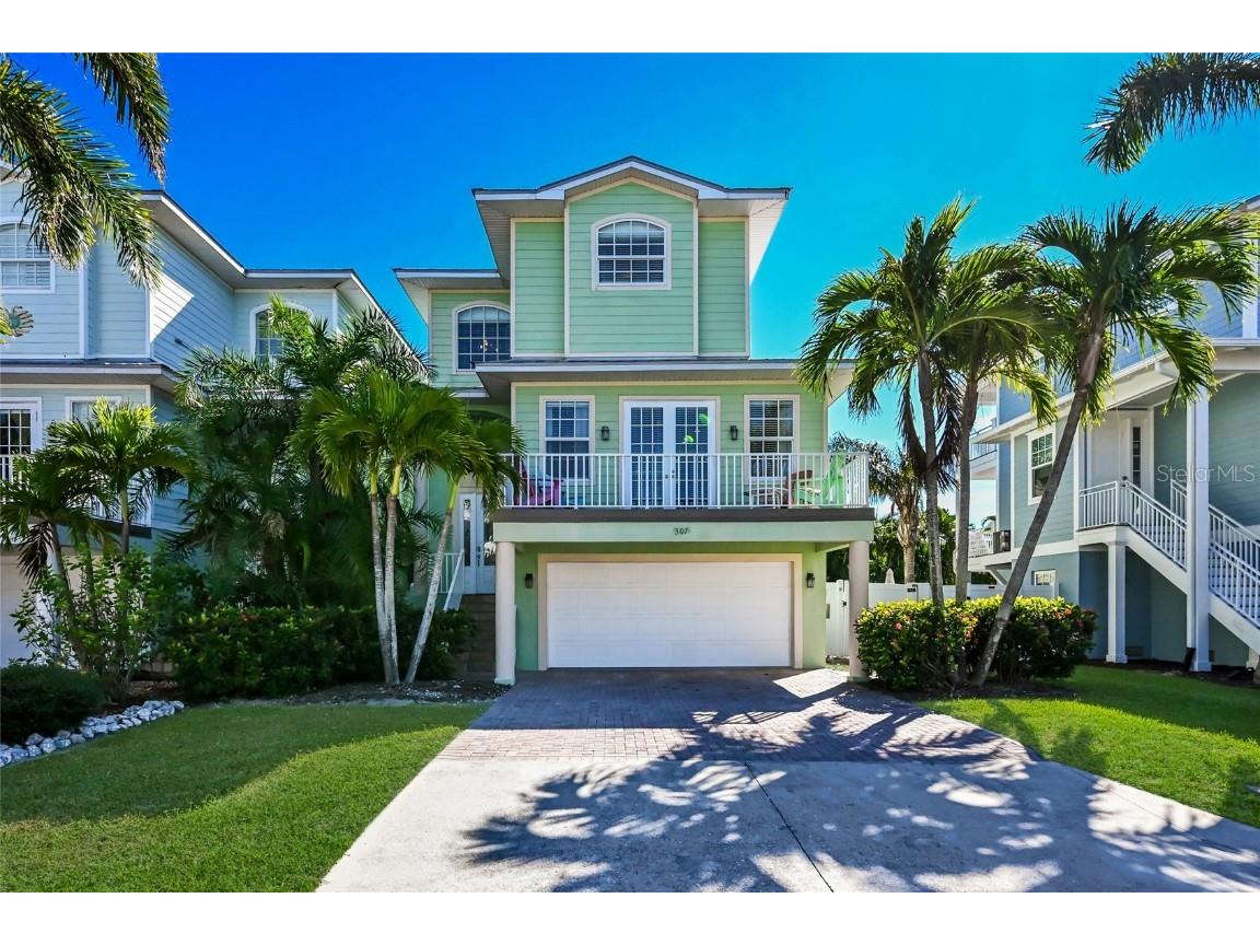 307 64th Street Holmes Beach FL 34217 A4673866 image3