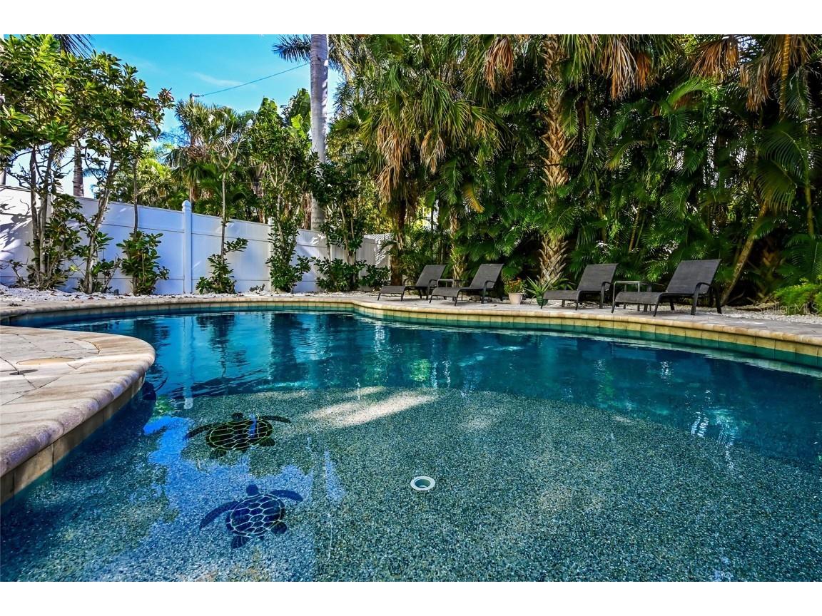 307 64th Street Holmes Beach FL 34217 A4673866 image41