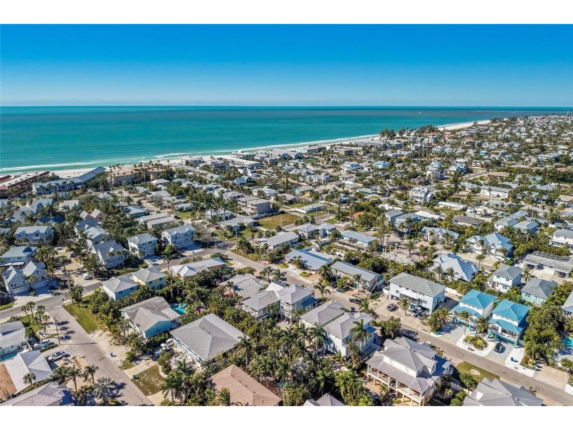 307 64th Street Holmes Beach FL 34217 A4673866 image44