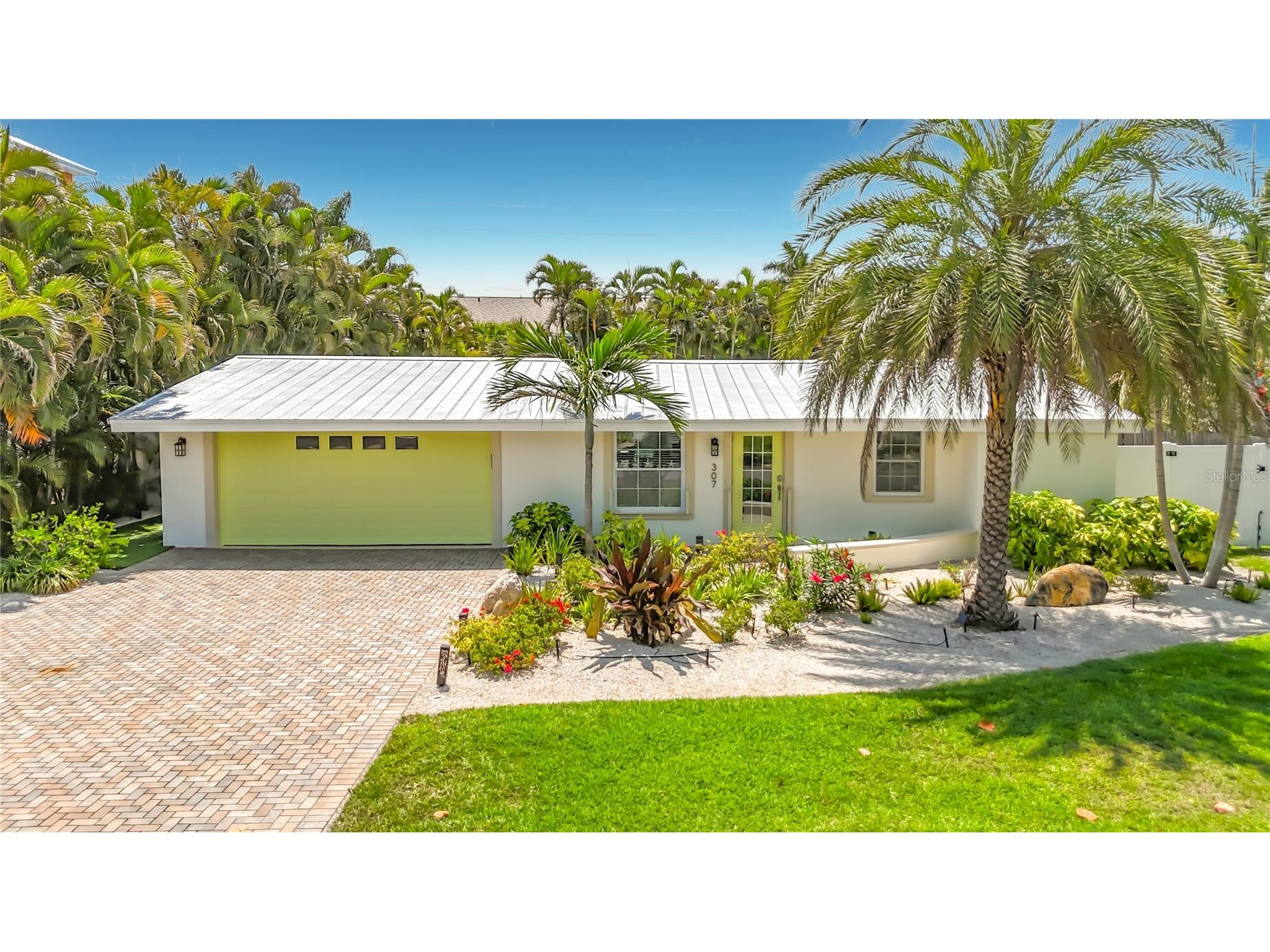 307 68th Holmes Beach FL 34217 A4692284 image2
