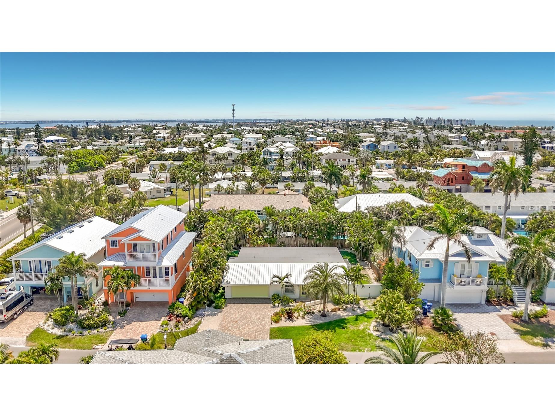 307 68th Holmes Beach FL 34217 A4692284 image8