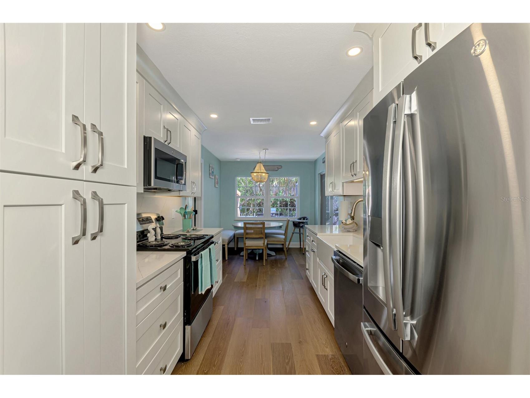 307 Avenida De Paradisio Sarasota FL 34242 A4691362 image18
