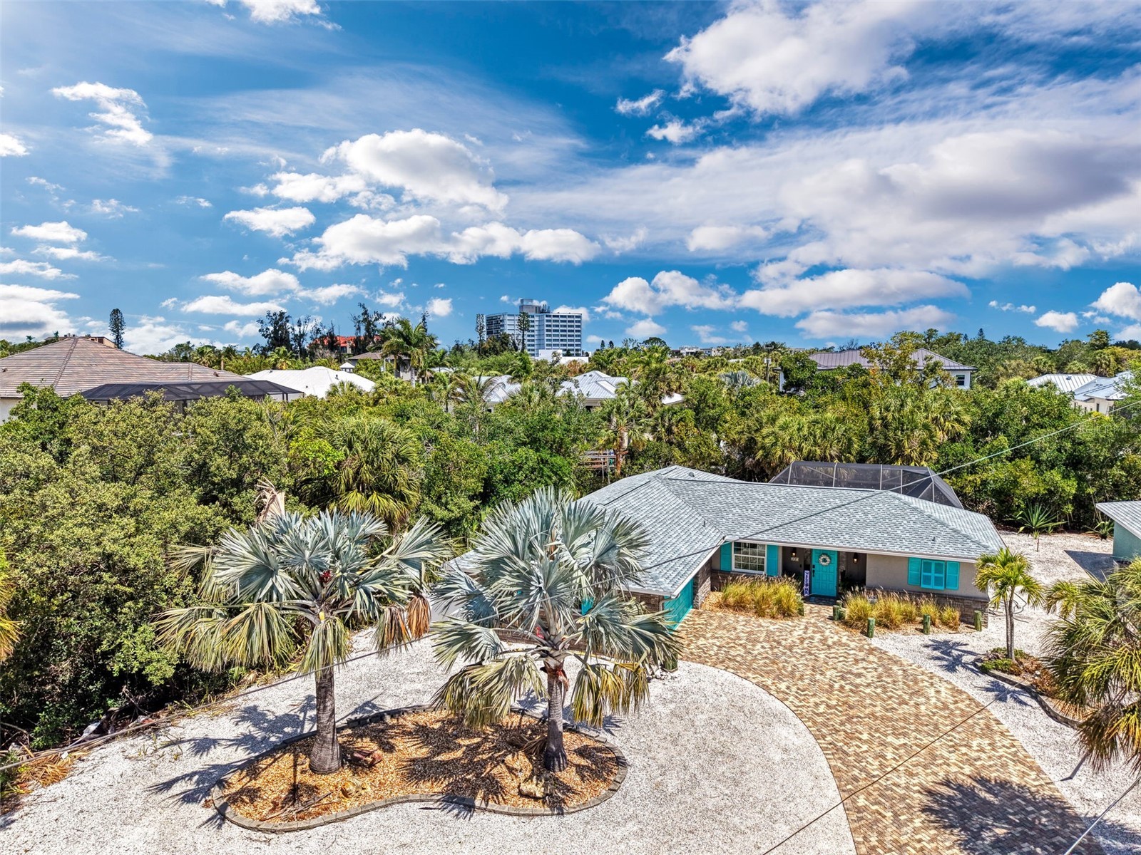 307 Avenida De Paradisio Sarasota FL 34242 A4691362 image2