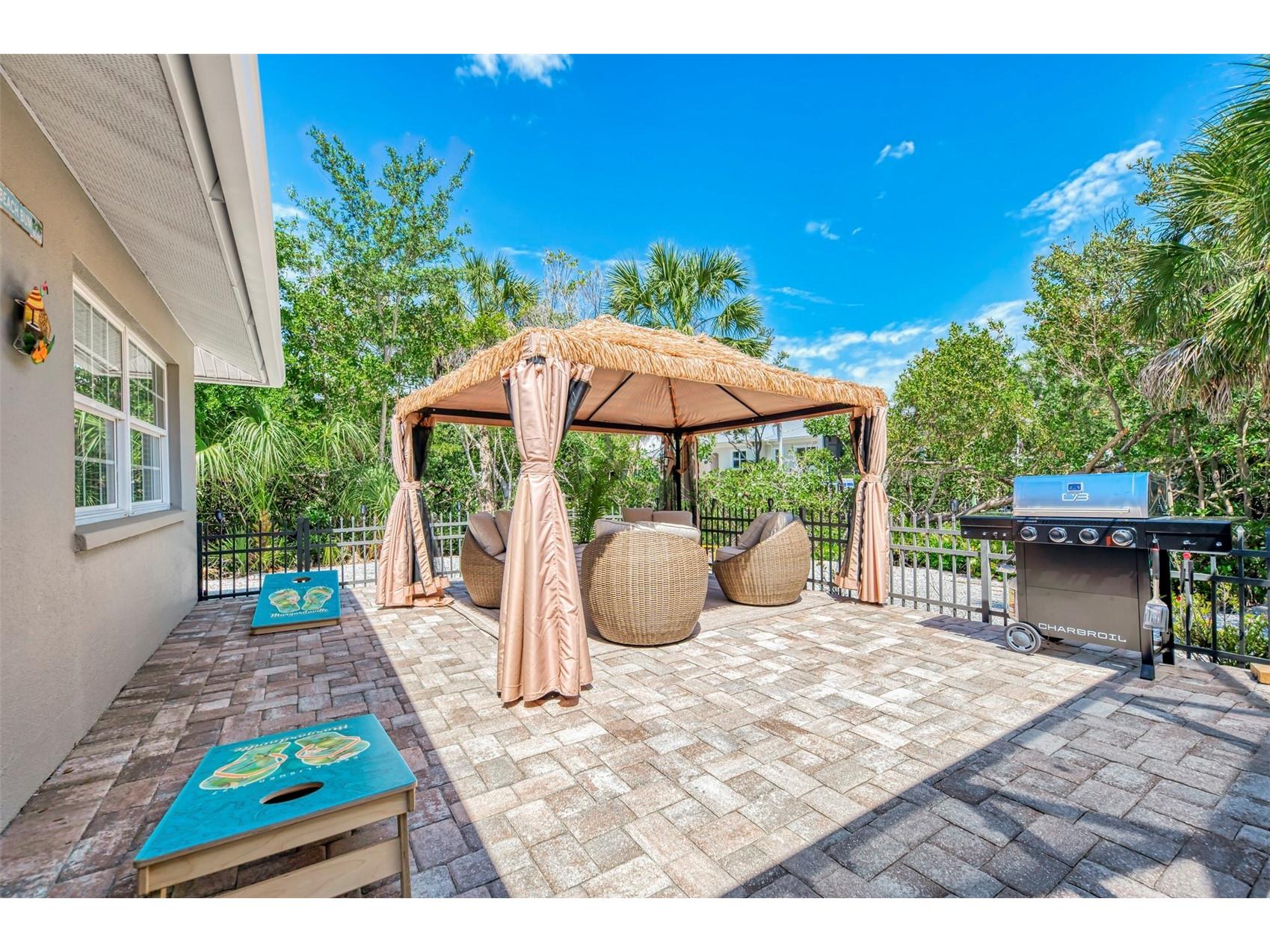 307 Avenida De Paradisio Sarasota FL 34242 A4691362 image48