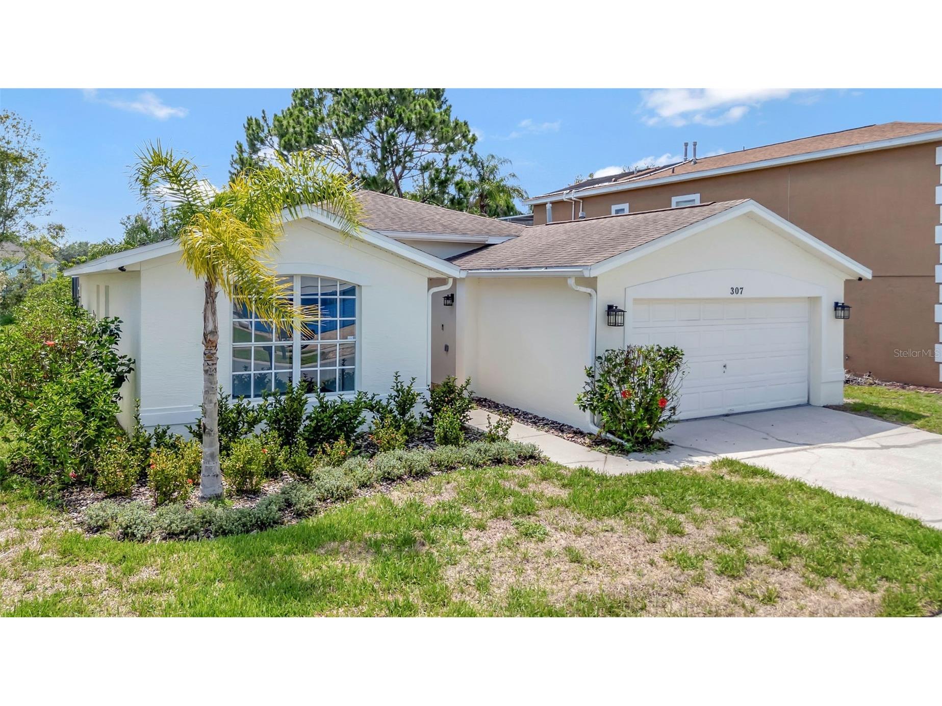 307 Balmoral Court Davenport FL 33896 S5128655 image1