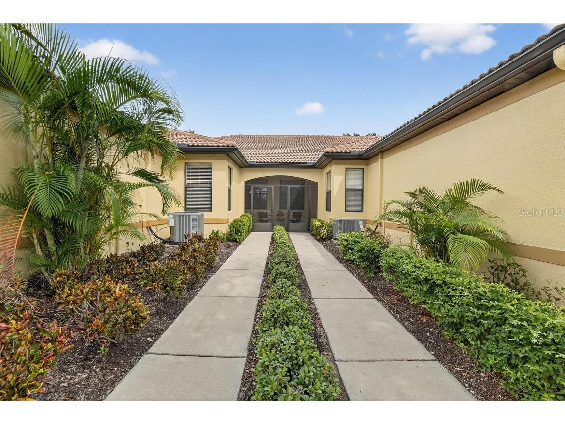 307 Bluewater Falls Court Apollo Beach FL 33572 TB8432955 image4