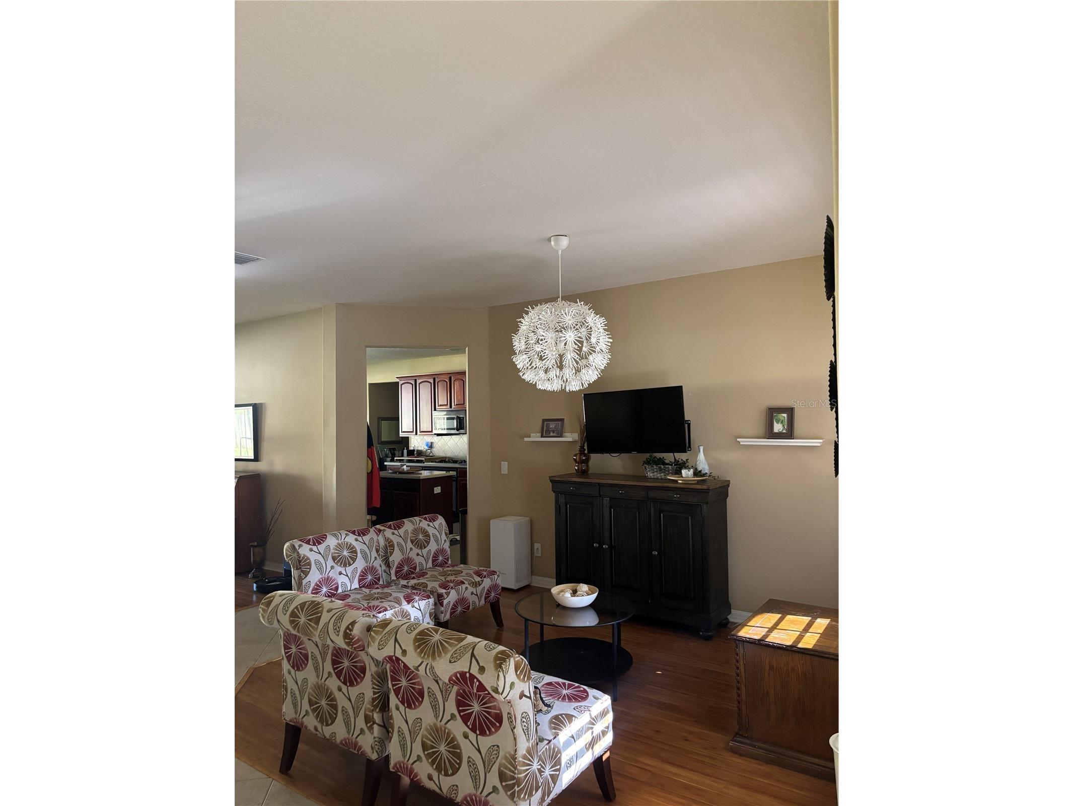 307 Carriage Oak Pl Seffner FL 33584 TB8528583 image4