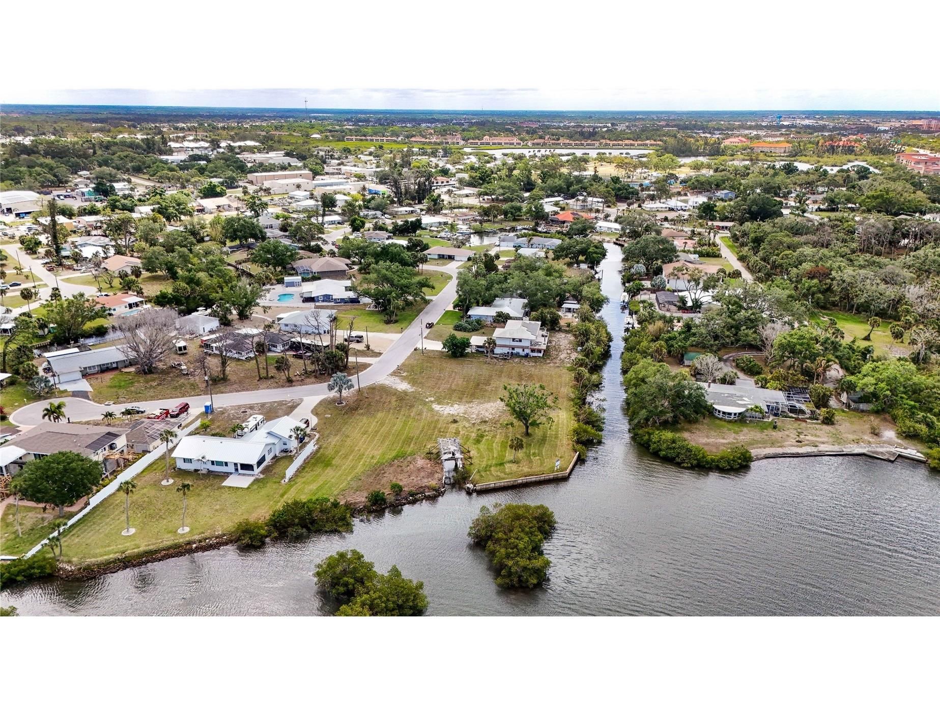 307 Dona Drive Nokomis FL 34275 TB8495005 image6