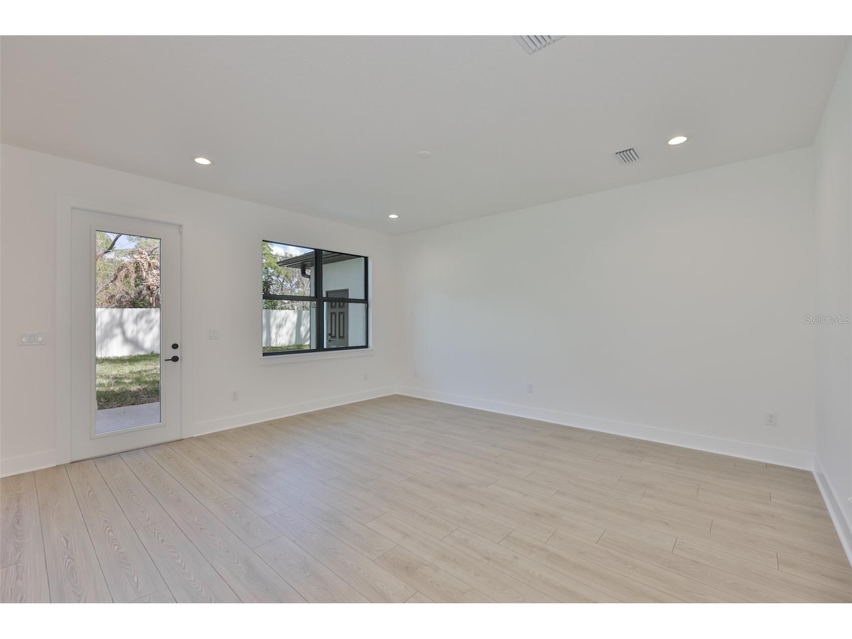 307 E Genesee Street Tampa FL 33603 TB8510505 image23