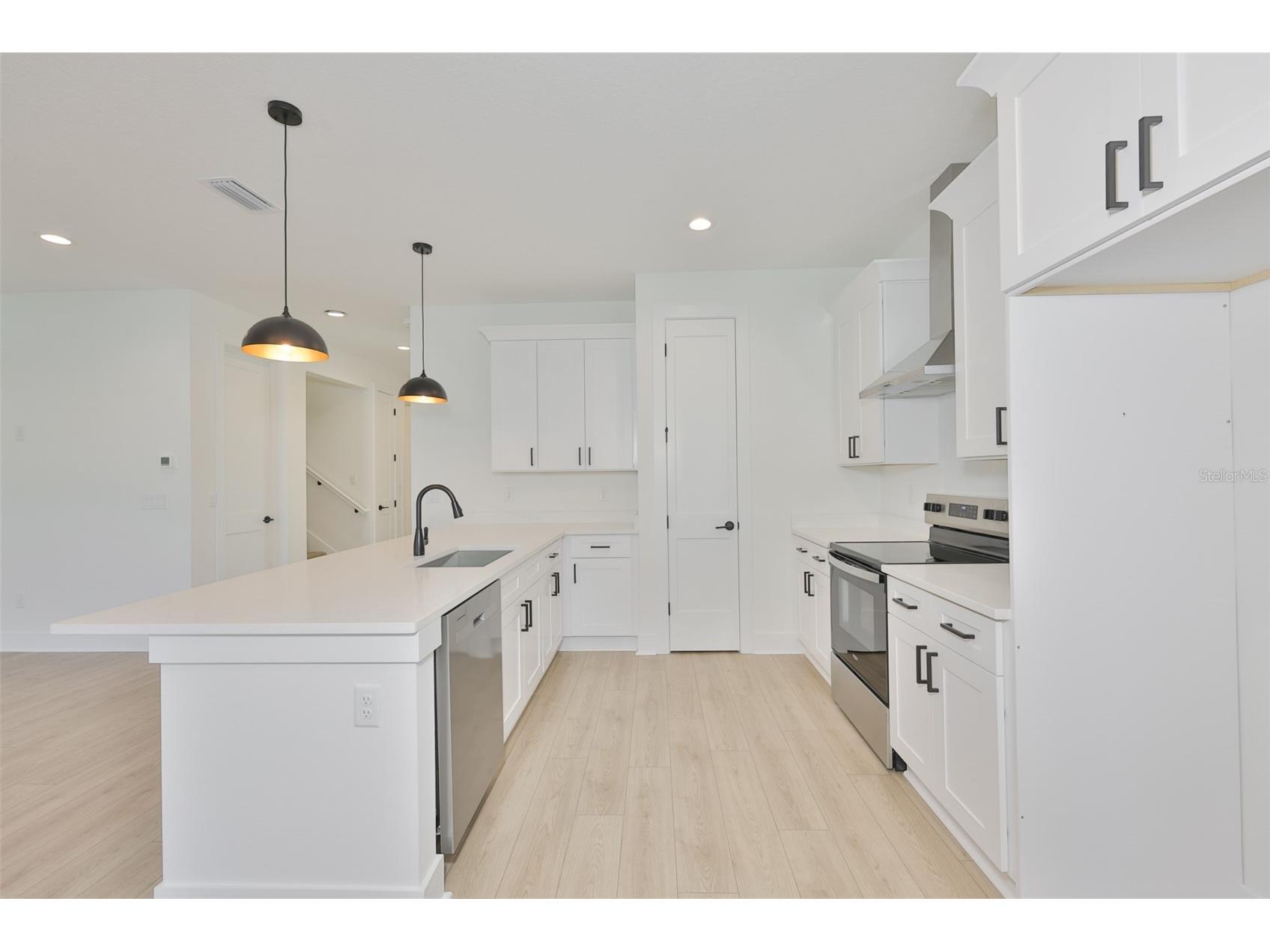 307 E Genesee Street Tampa FL 33603 TB8510505 image25