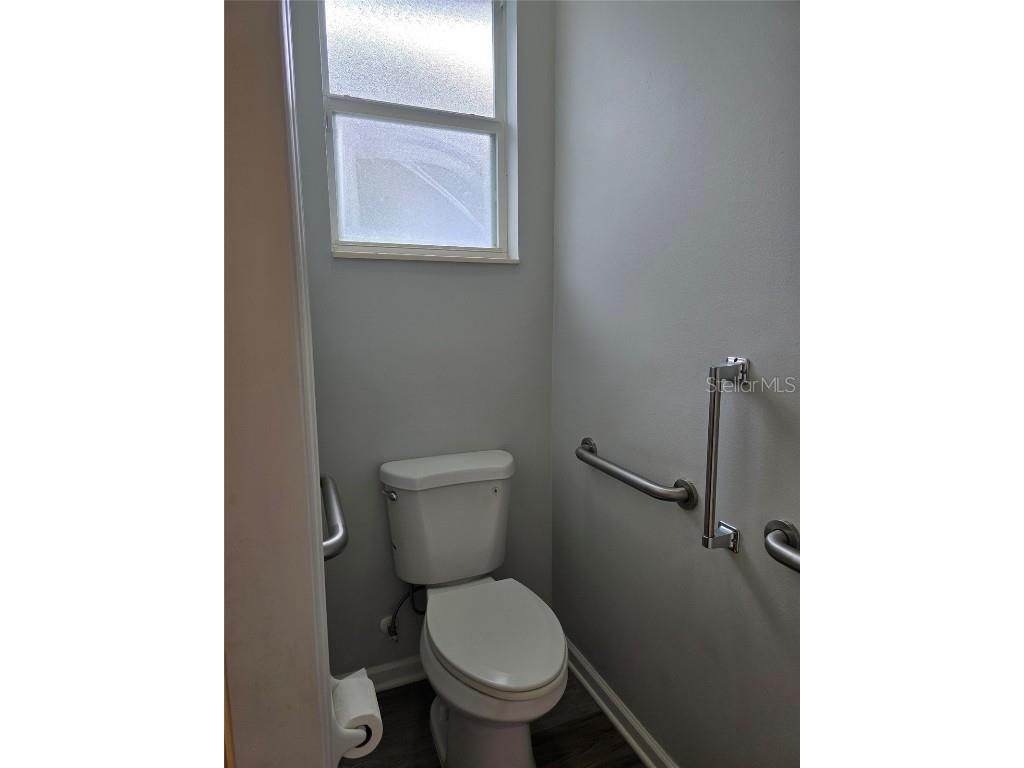 307 Heron Point Way Deland FL 32724 V4945736 image3