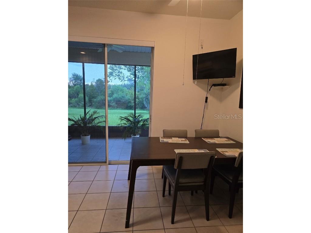 307 Heron Point Way Deland FL 32724 V4945736 image6